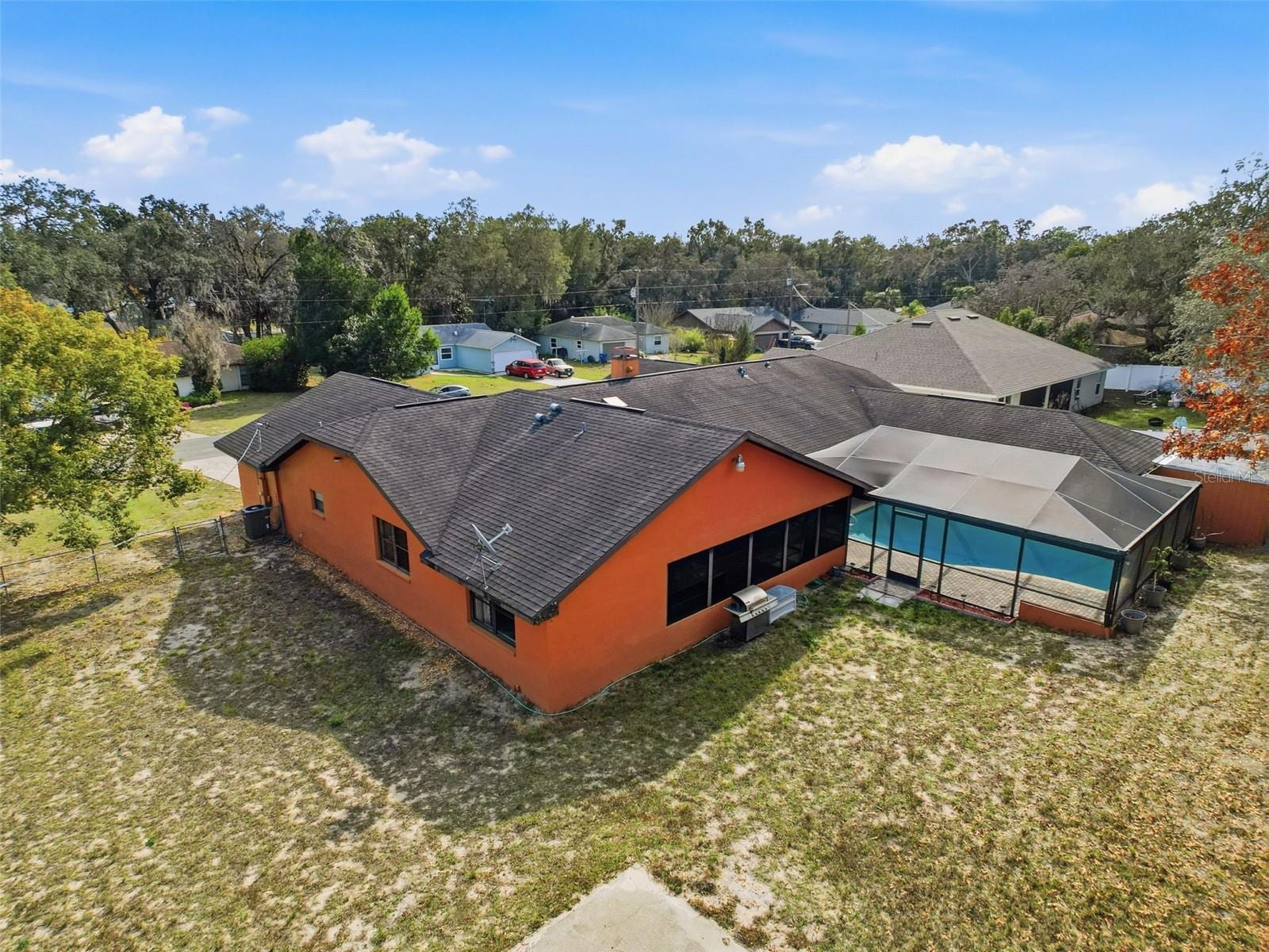 4289 Castle Ave photo 3