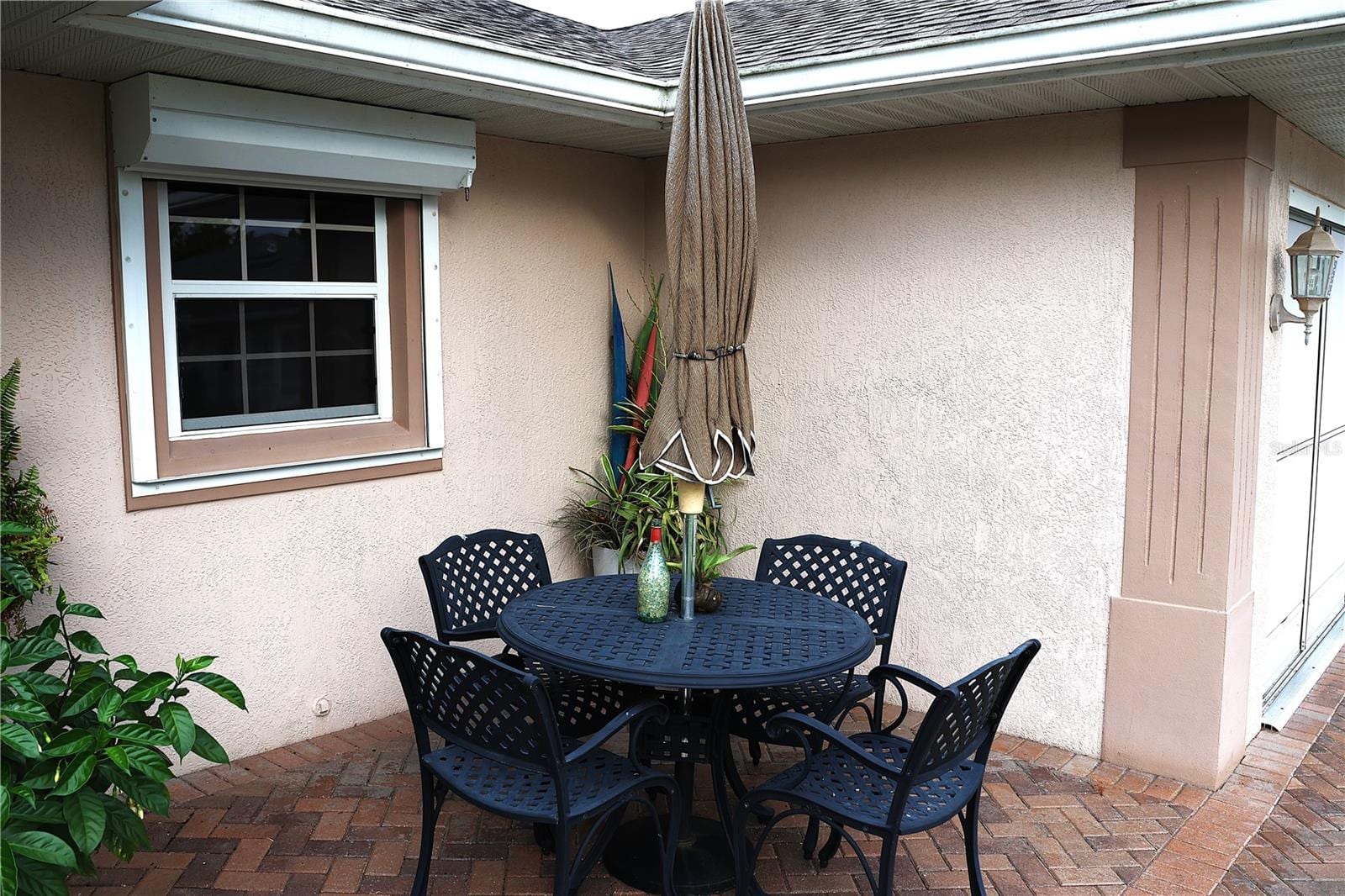 477 Sweetwater Way photo 3