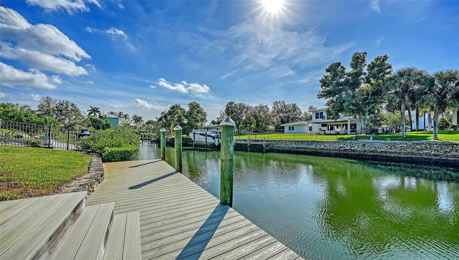 7430 Cove Ter photo 5