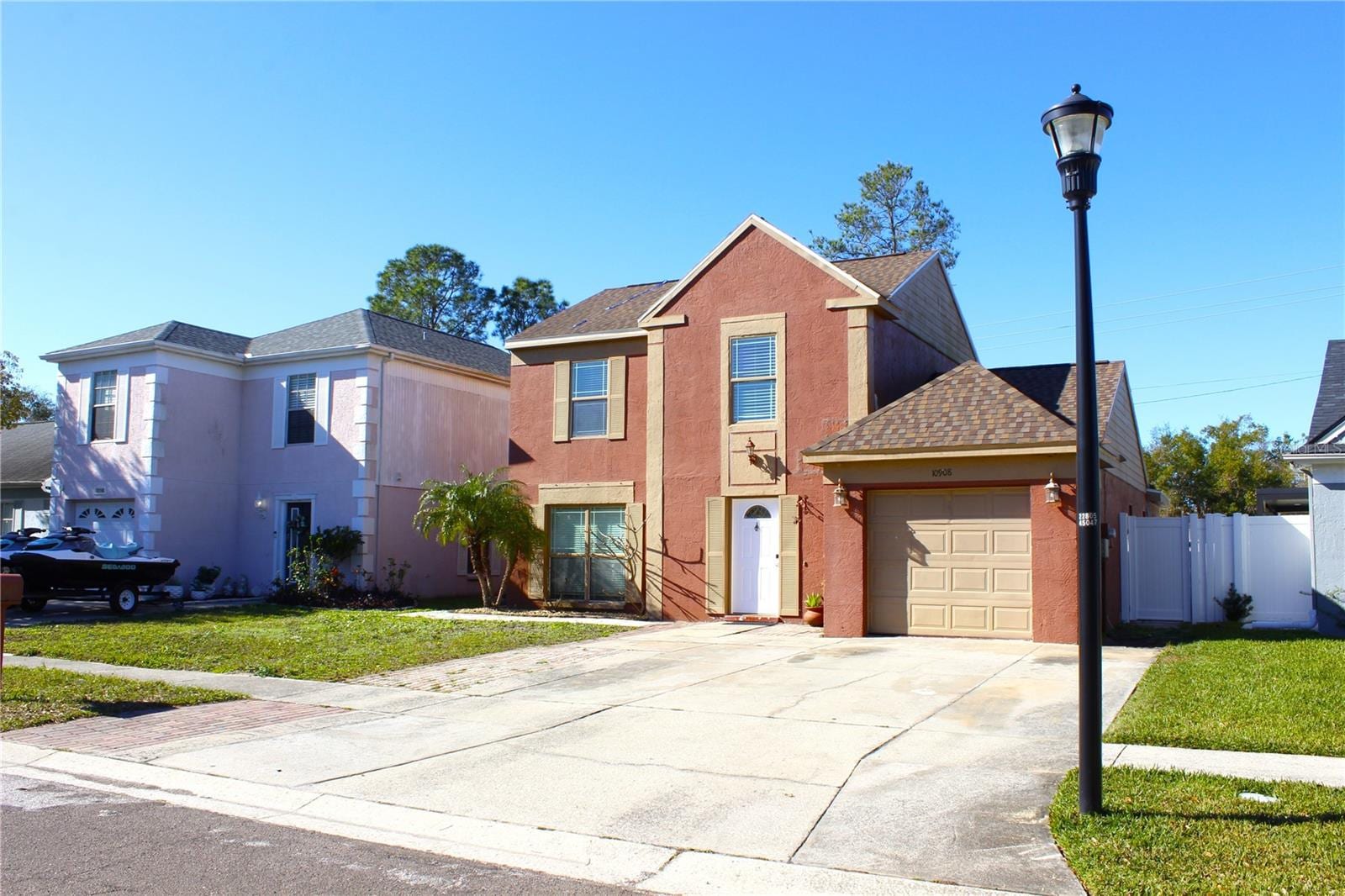 10908 Brightside Dr photo 3