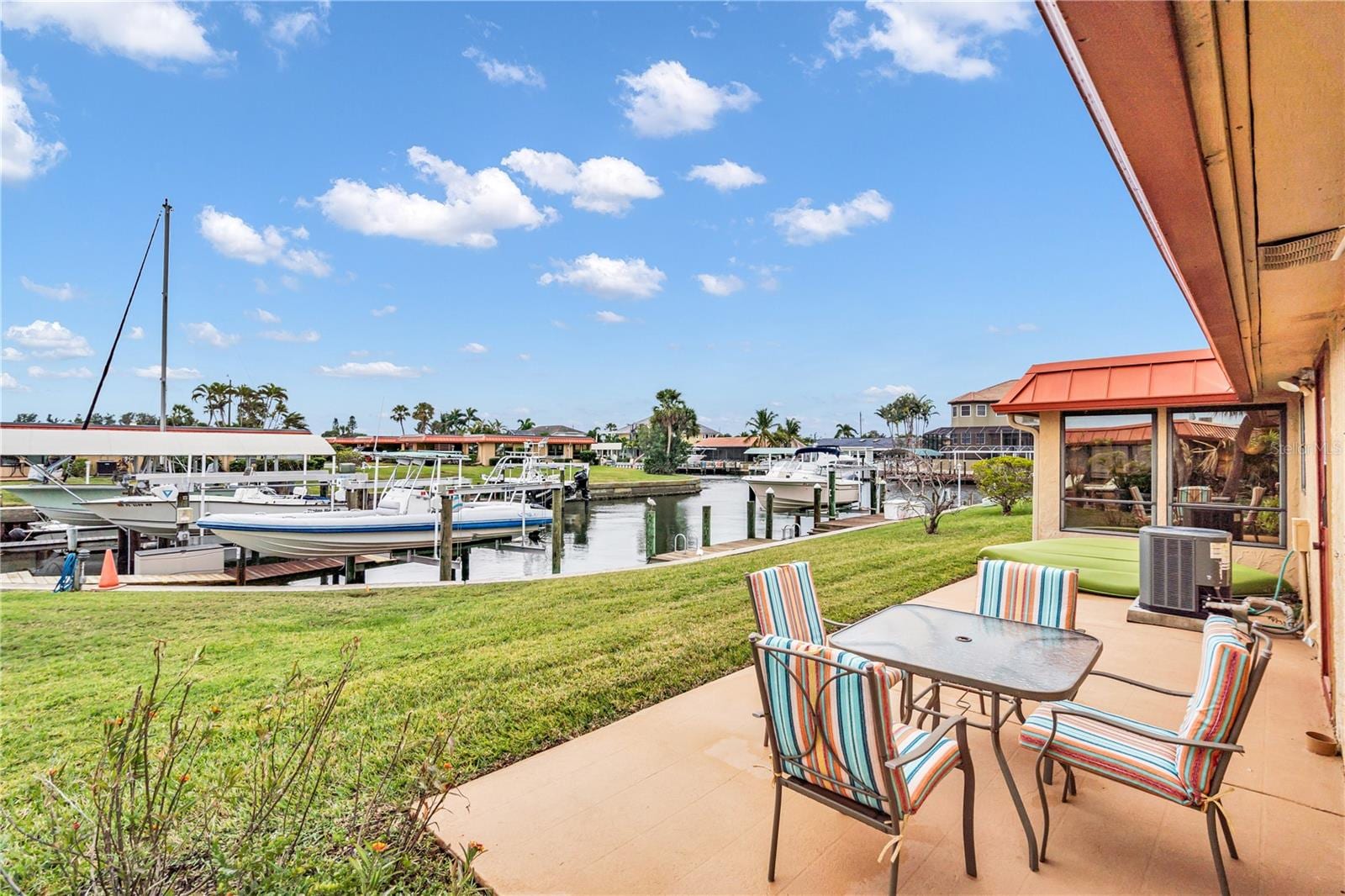 3866 Catalina Dr photo 5