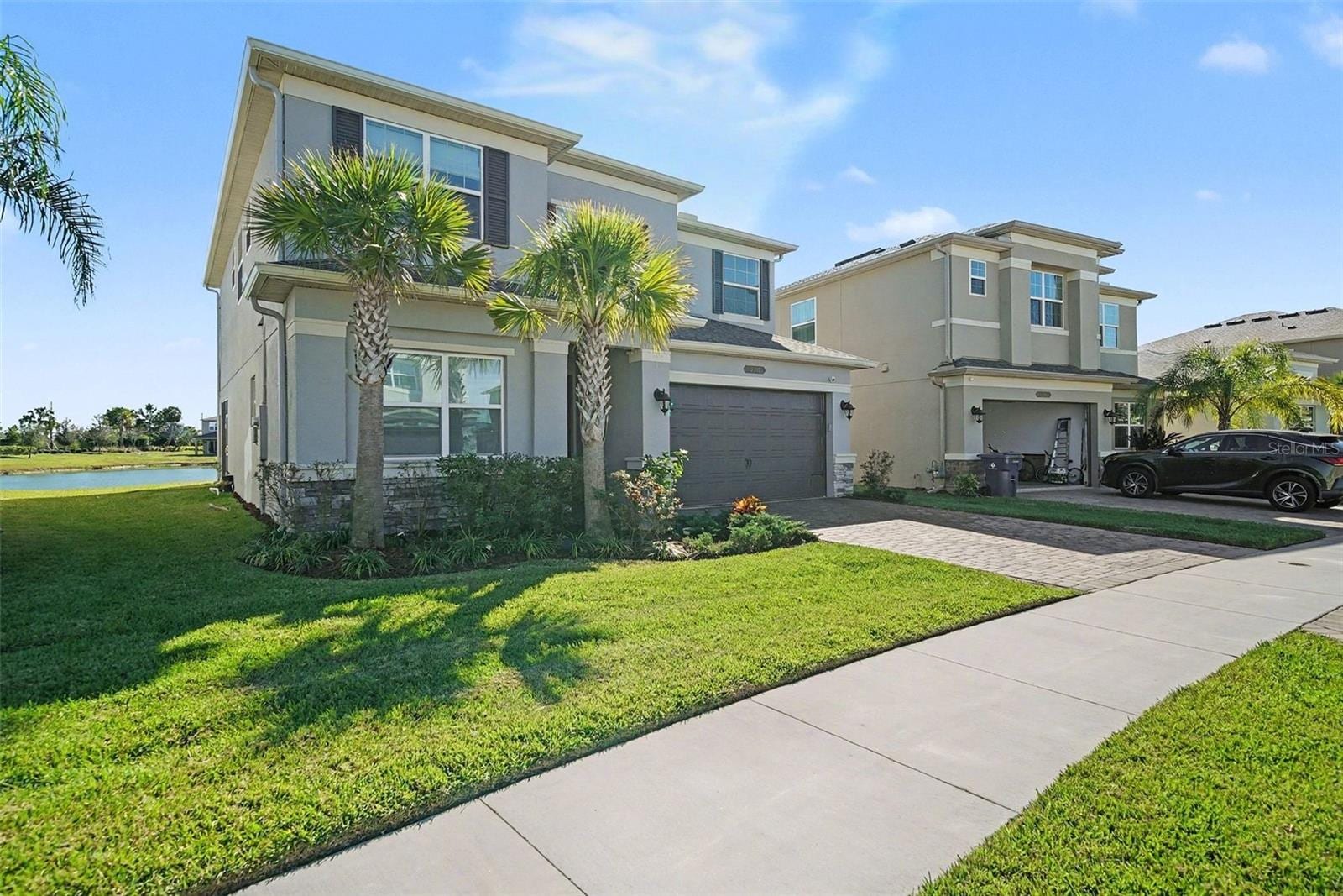 3254 Woodland Brook Way photo 2