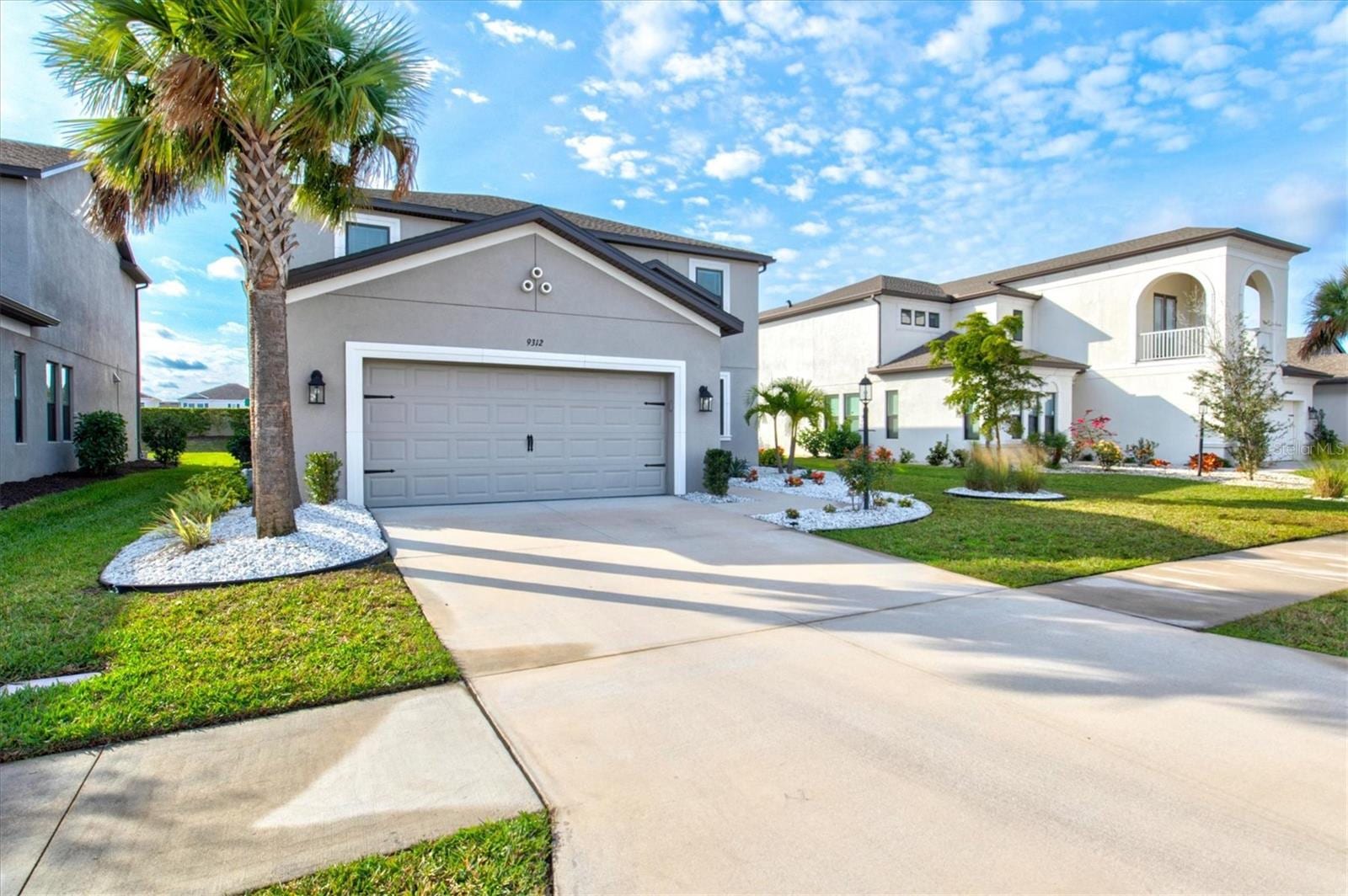 9312 Tequila Sunrise Dr photo 3