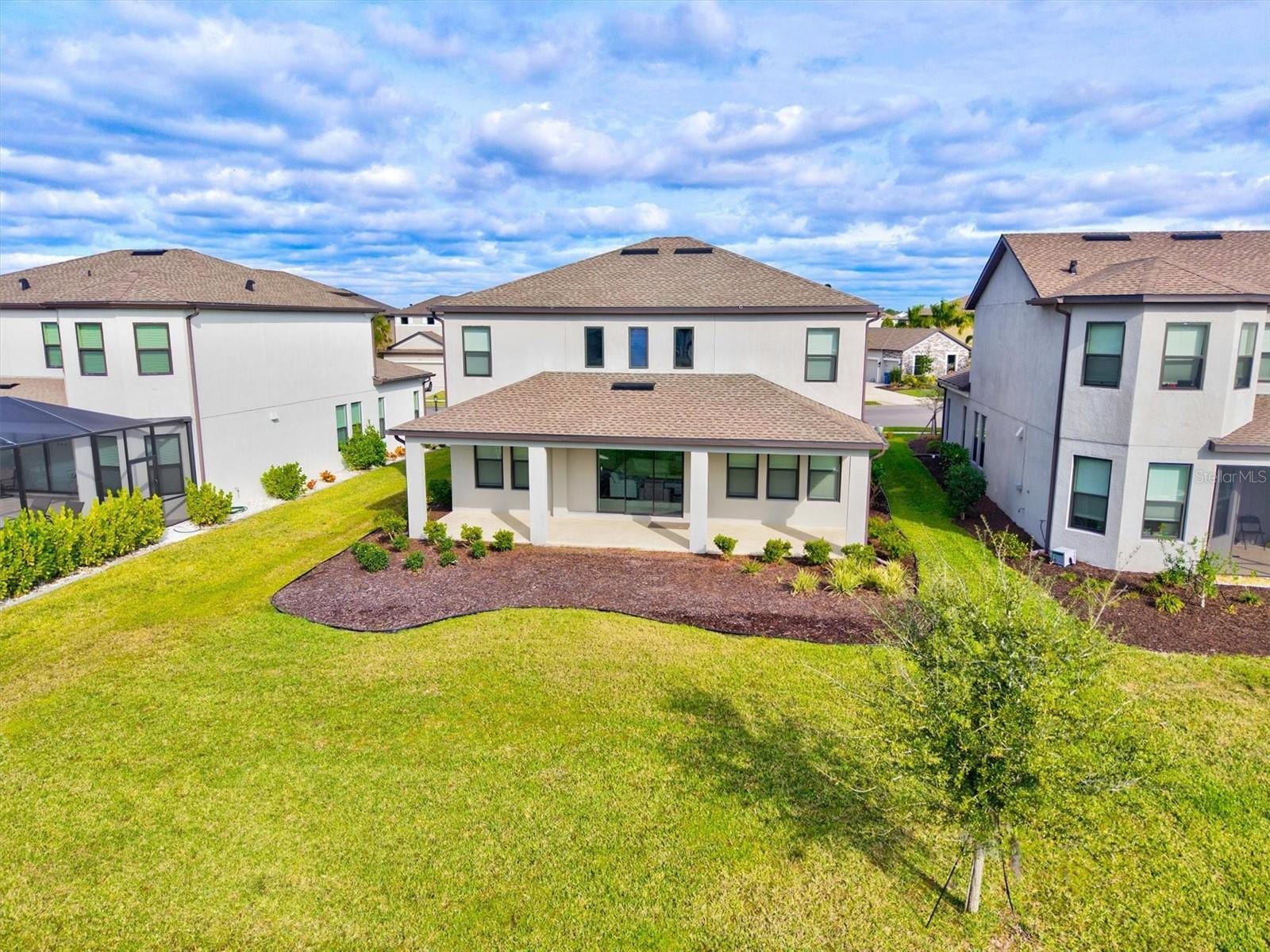 9312 Tequila Sunrise Dr photo 4