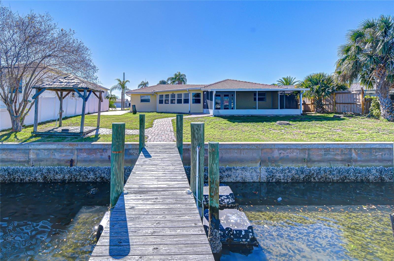 6416 Lake Sunrise Dr photo 5