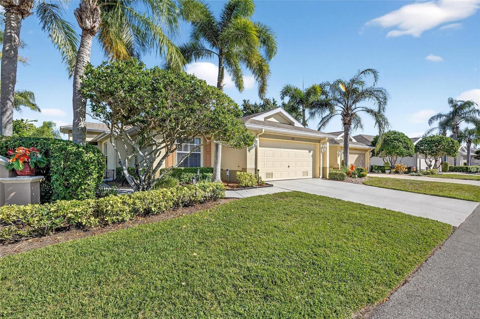 1201 Corinth Greens Dr #58 photo 2