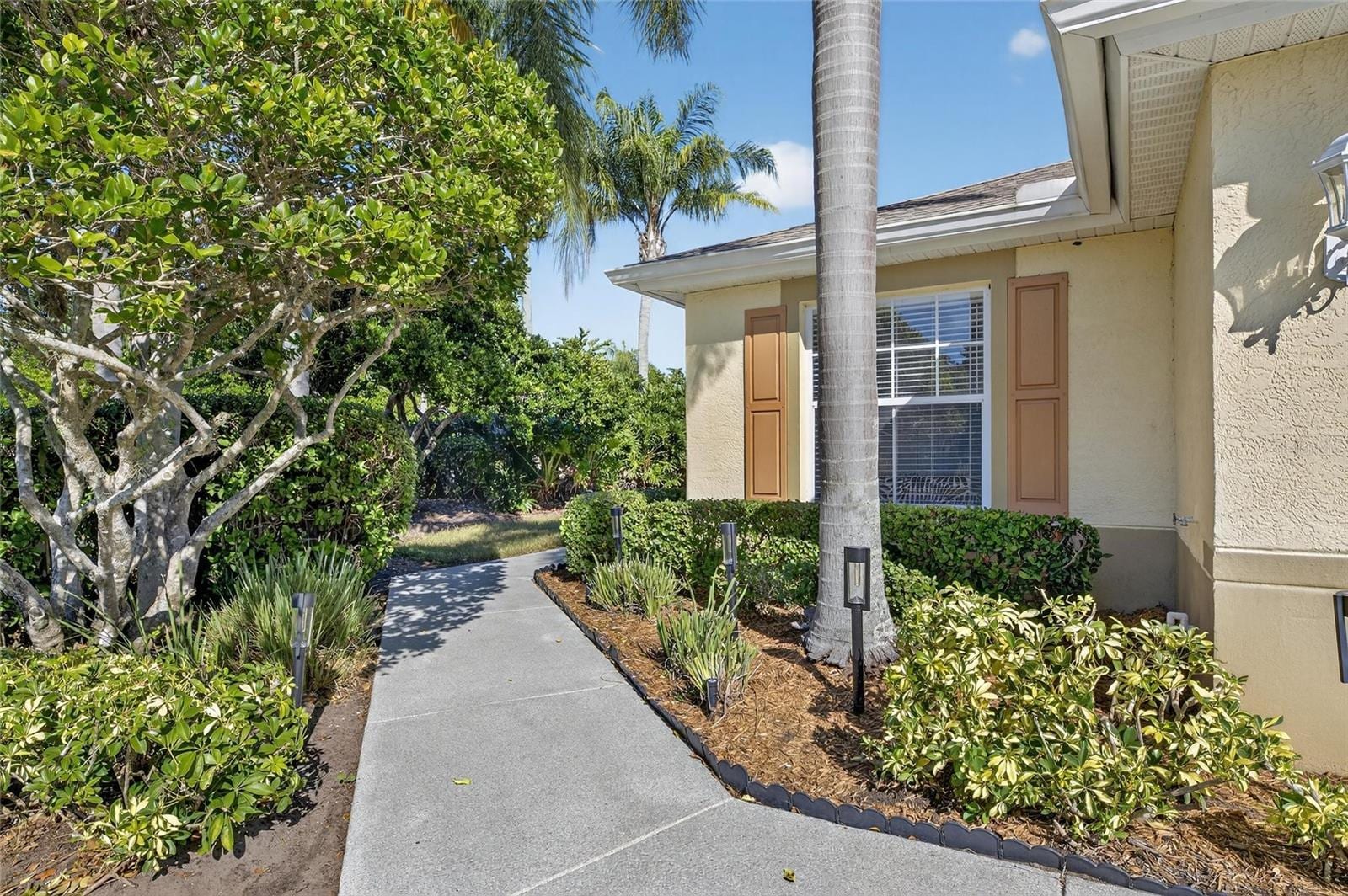 1201 Corinth Greens Dr #58 photo 3