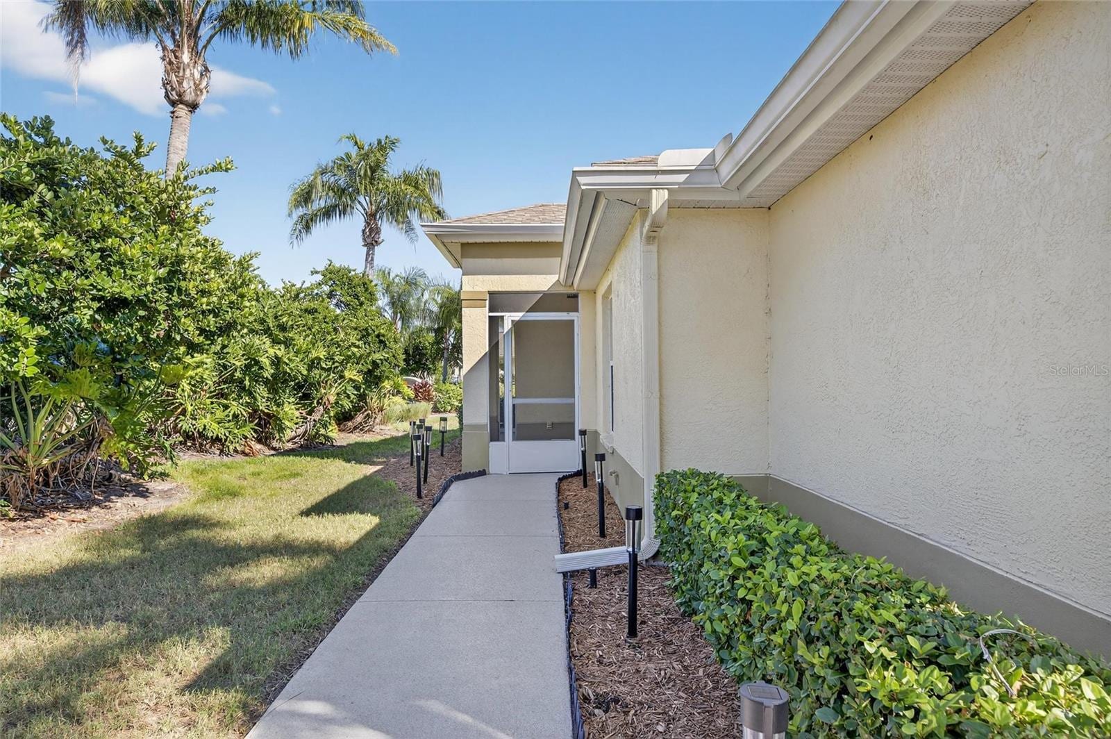 1201 Corinth Greens Dr #58 photo 4