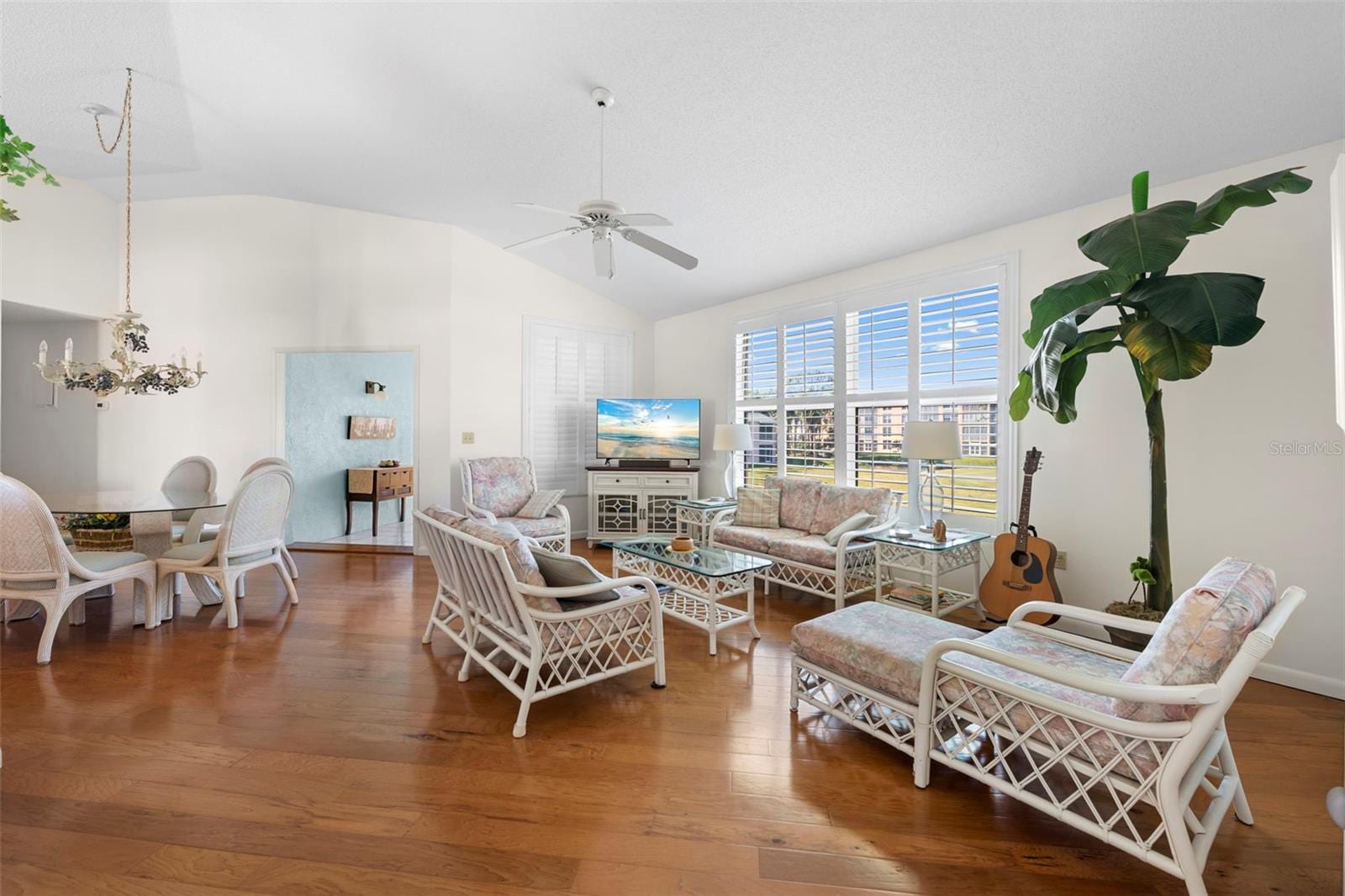 4220 Pinebrook Cir #10 photo 3