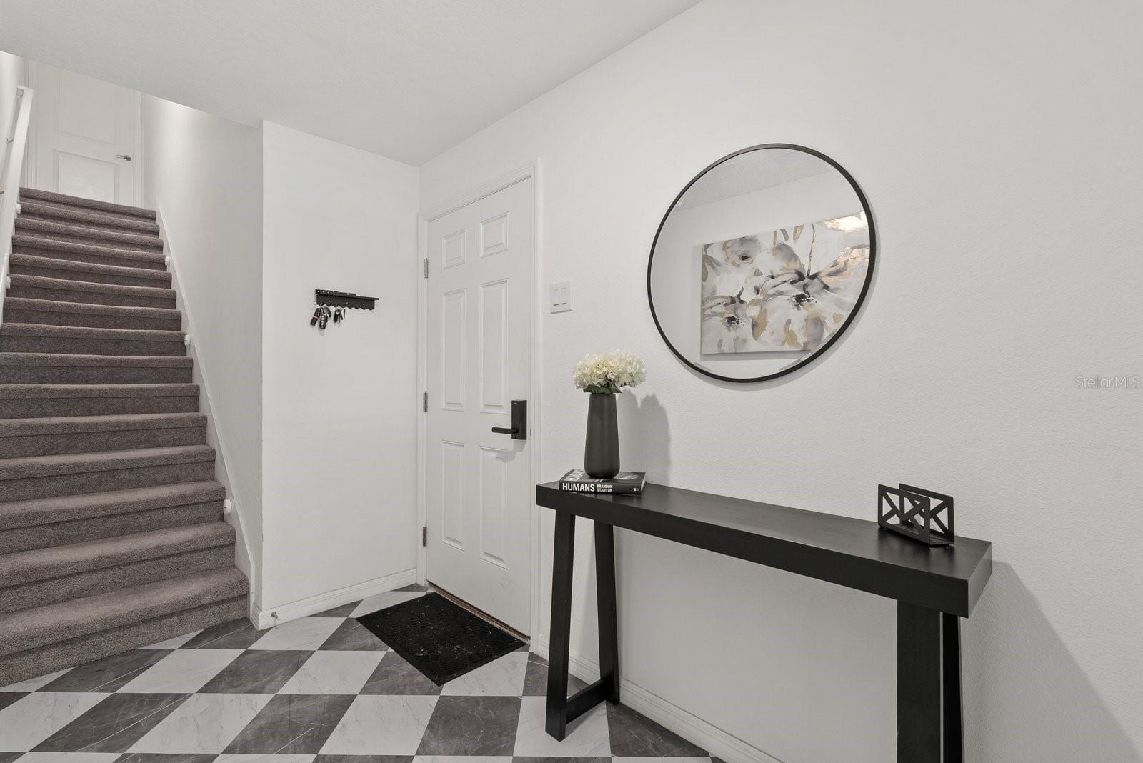 809 Tennyson MILL Cir photo 4