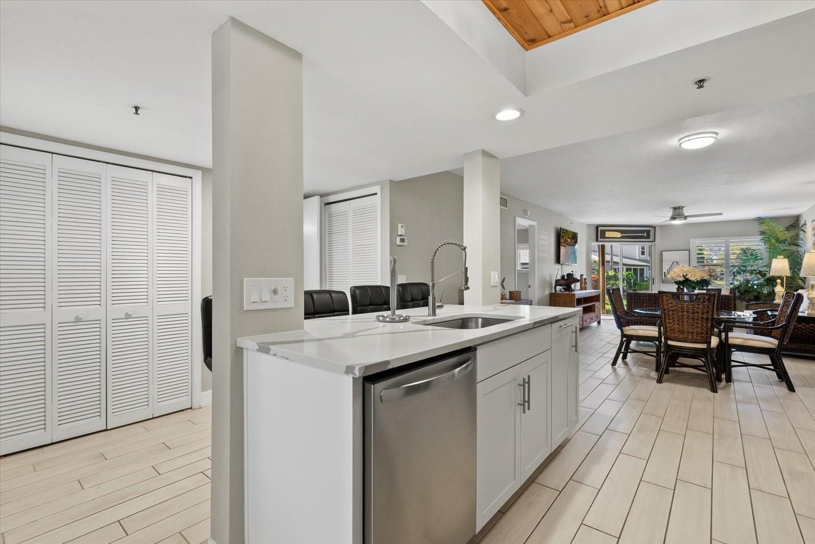 1313 Siesta Bayside Dr #1313D photo 3