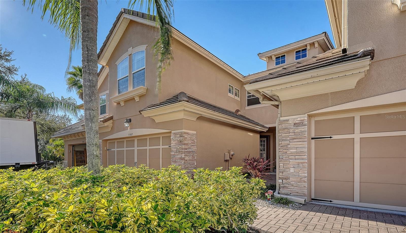5507 Napa Dr photo 3