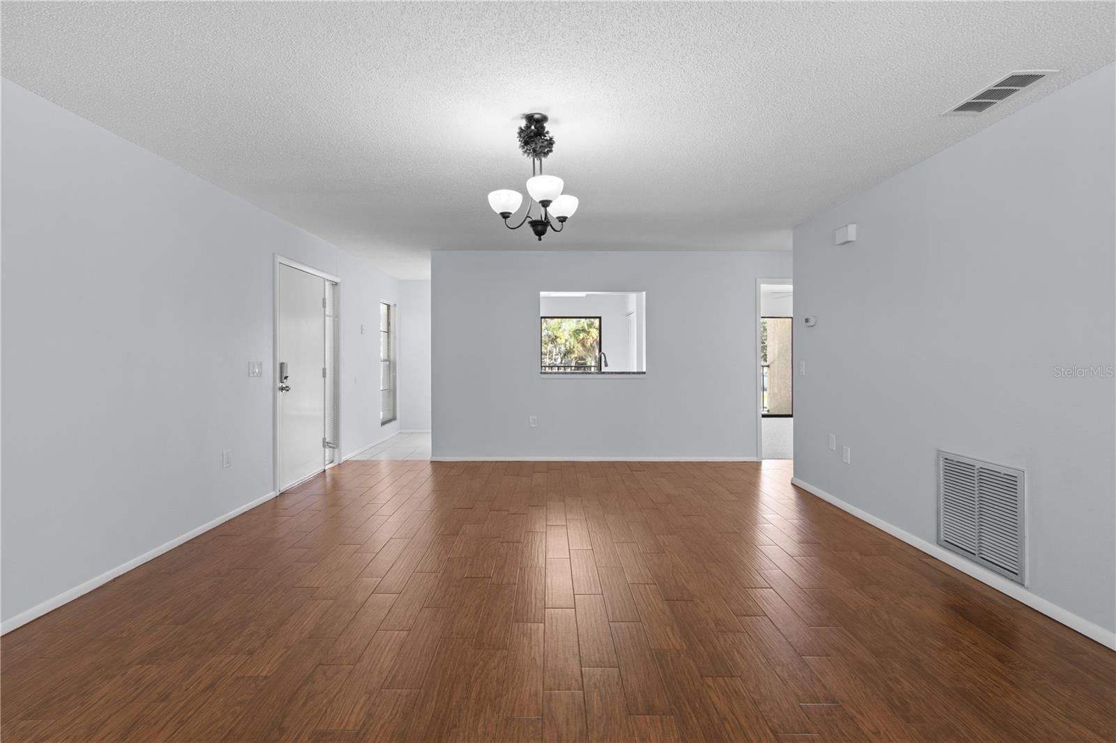 6110 Country Club Way #204 photo 3