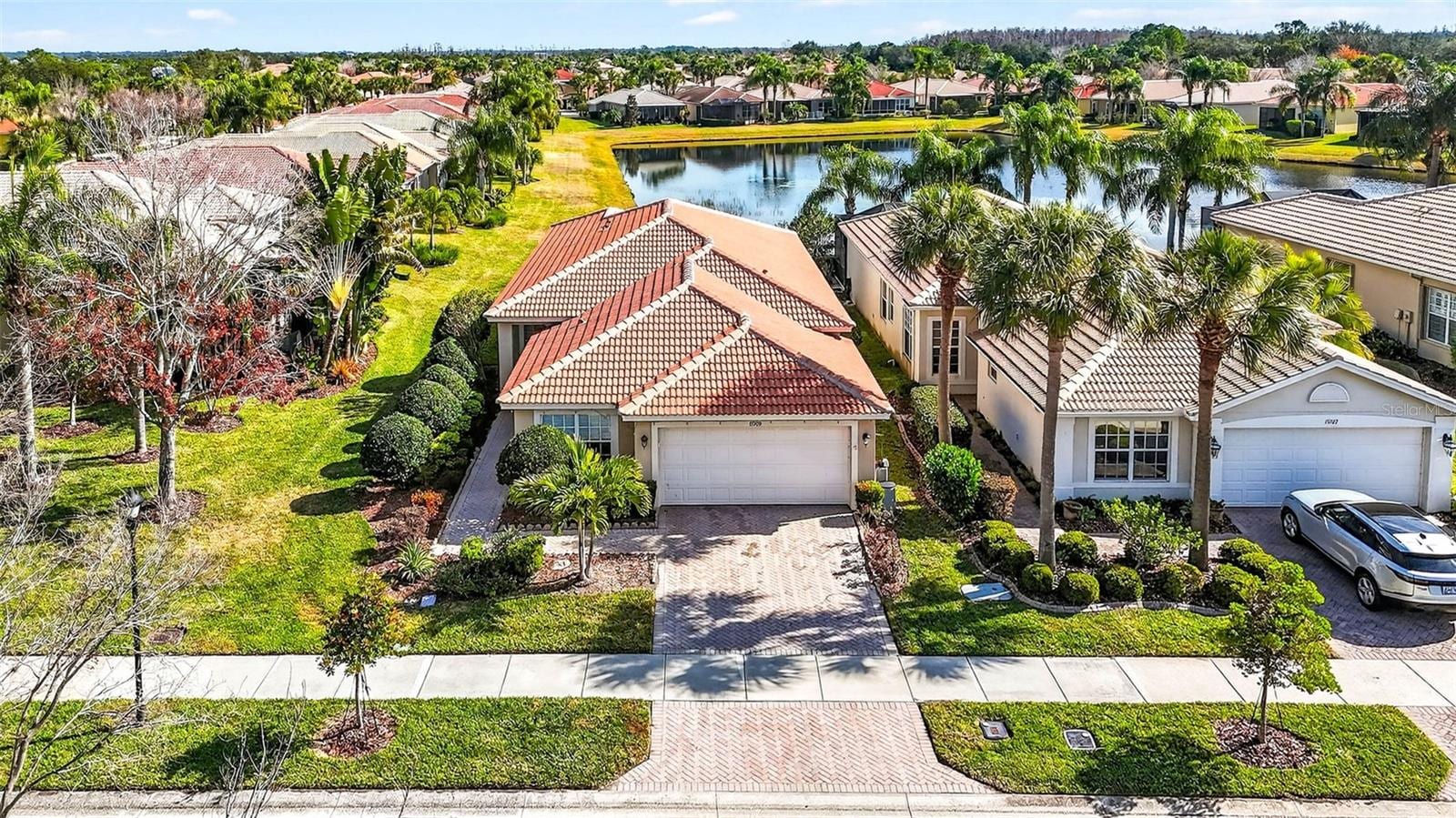 15709 Crystal Waters Dr photo 5