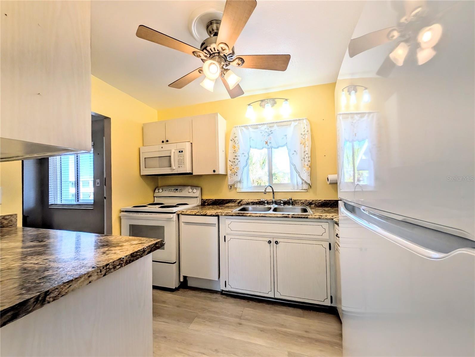 1830 Sunny Dr #D31 photo 4
