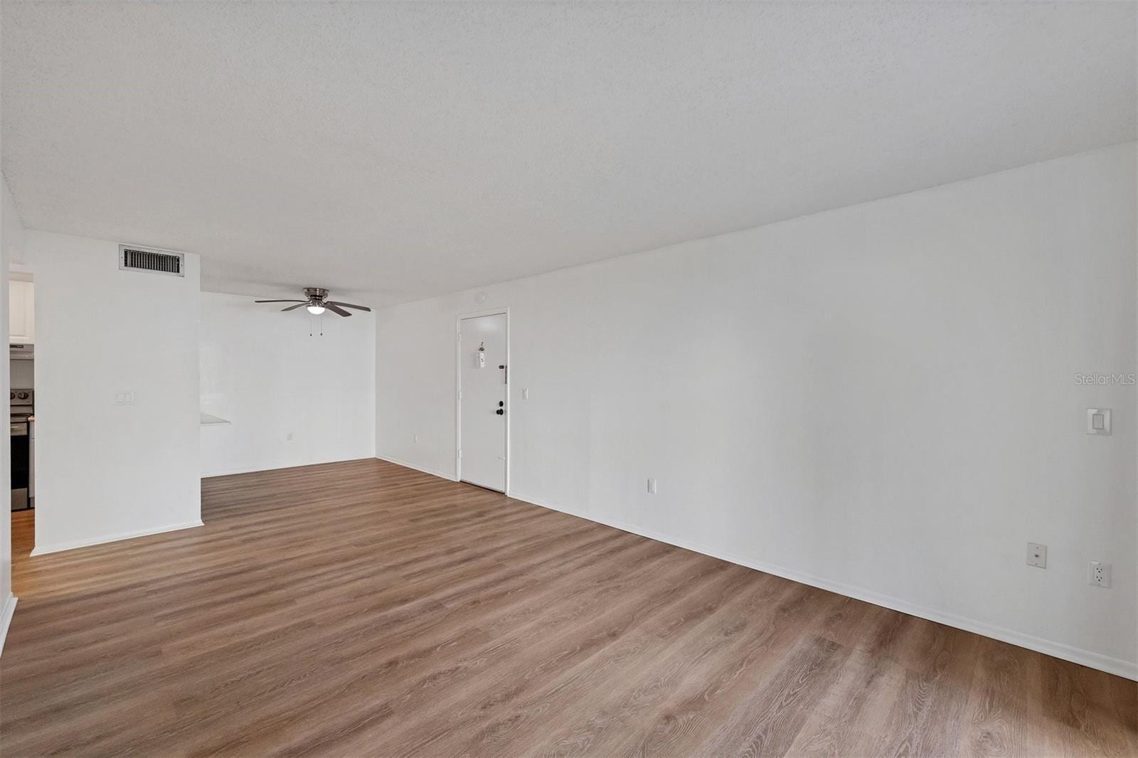 3231 Beneva Rd #103 photo 3