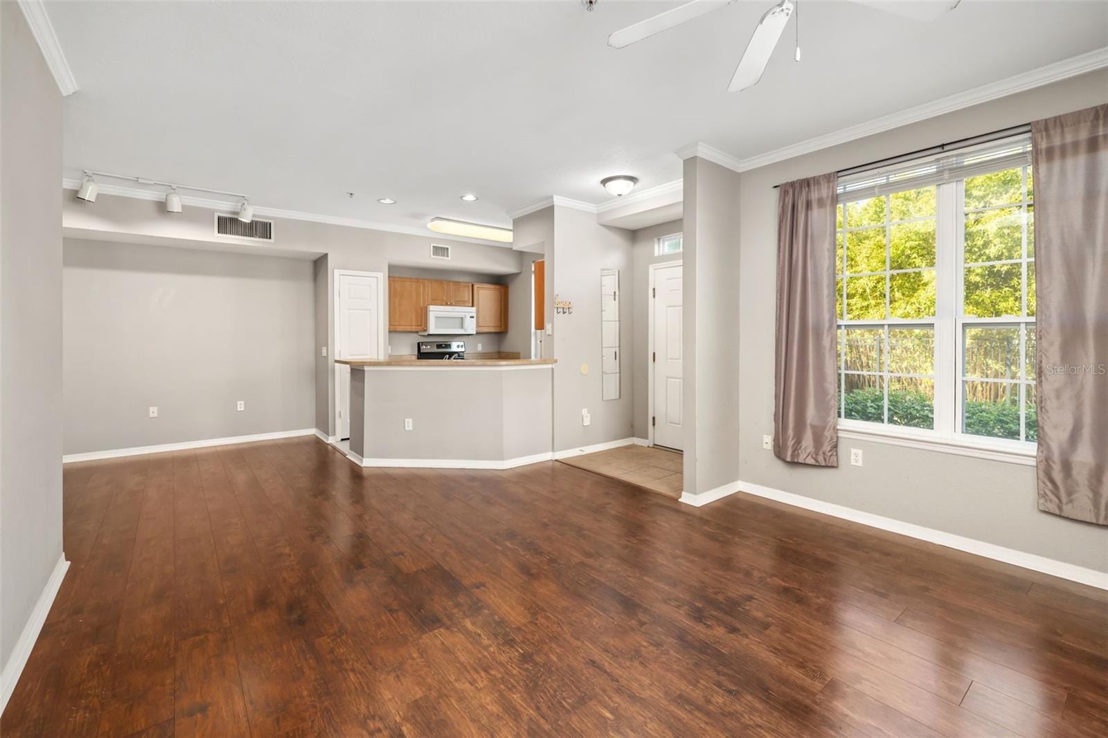 5501 Rosehill Rd #103 photo 5
