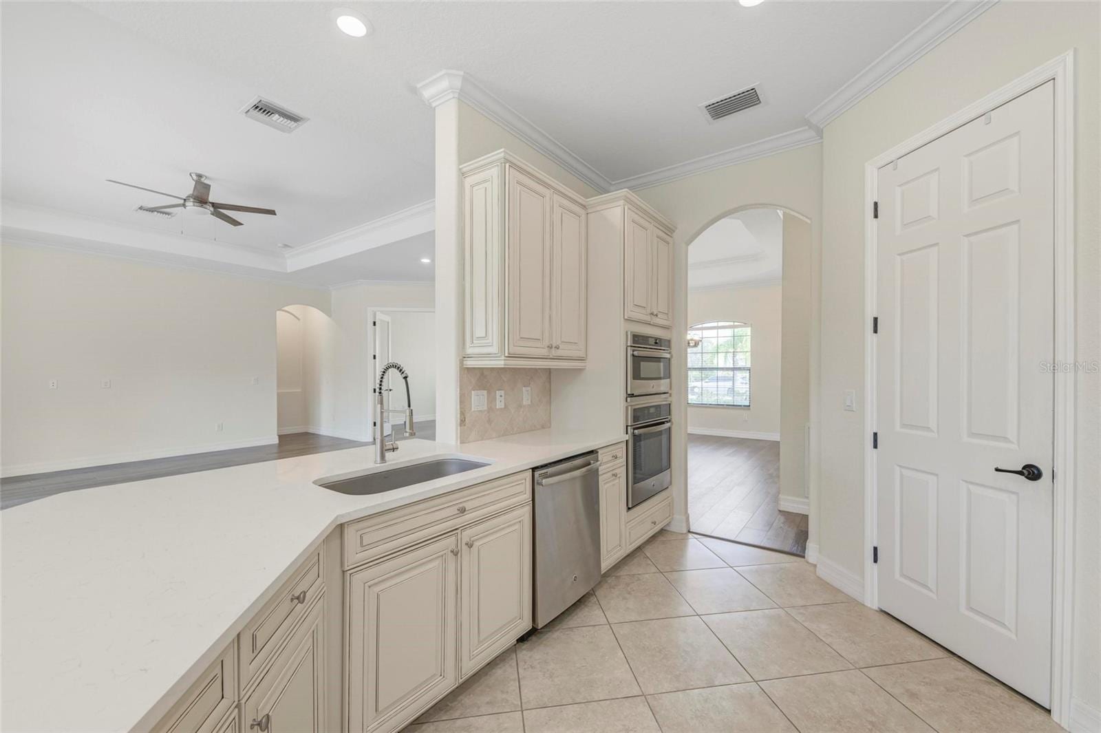 13819 Swiftwater Way photo 4