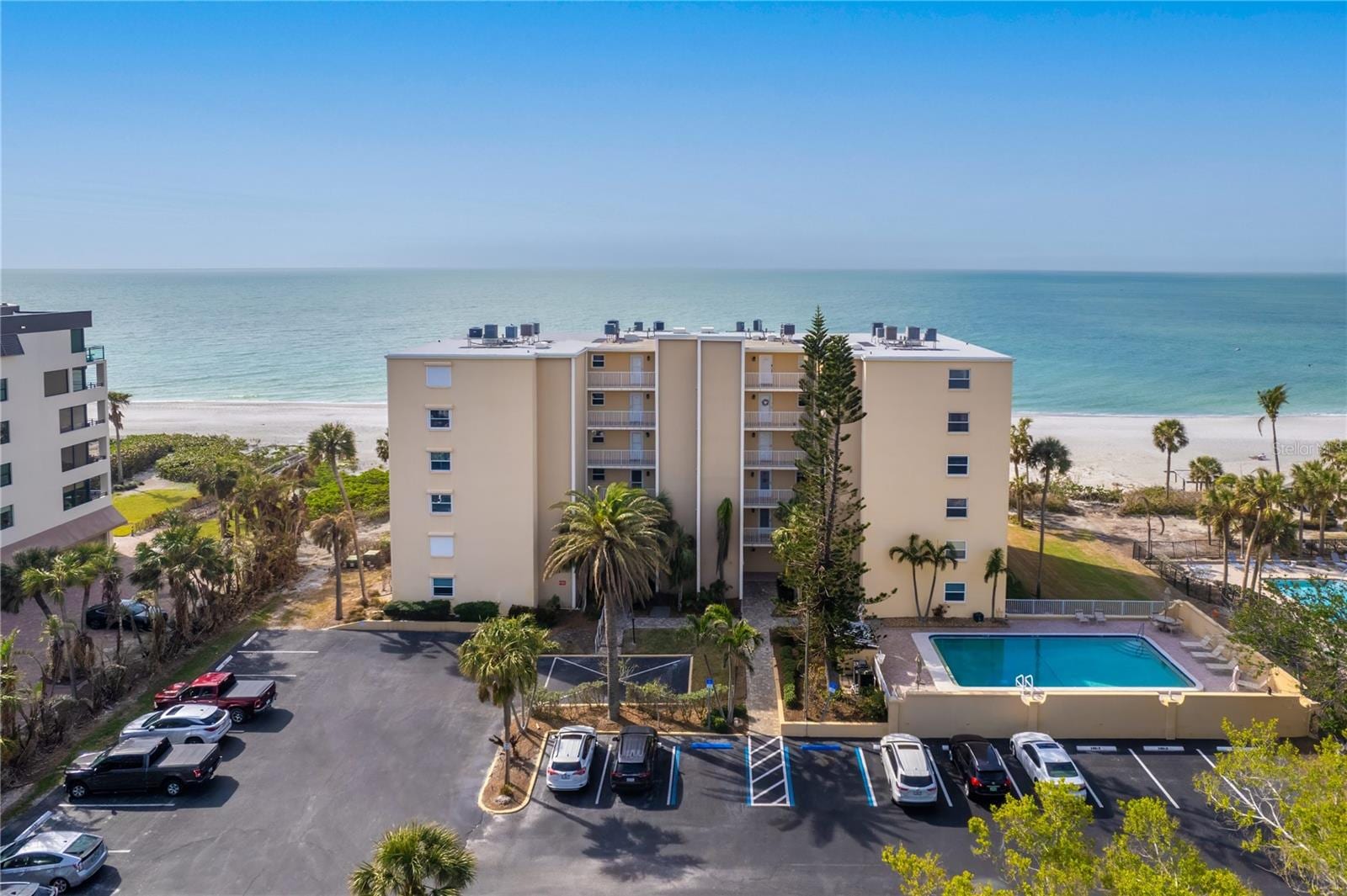 4311 Gulf Of Mexico Dr #501 photo 2