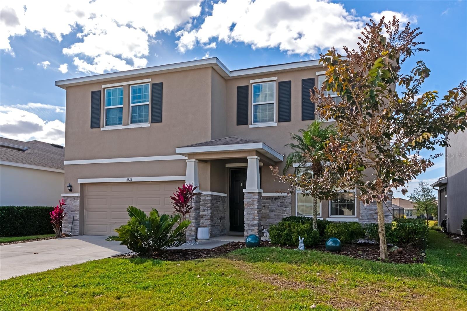 5324 Halewood CT photo 3
