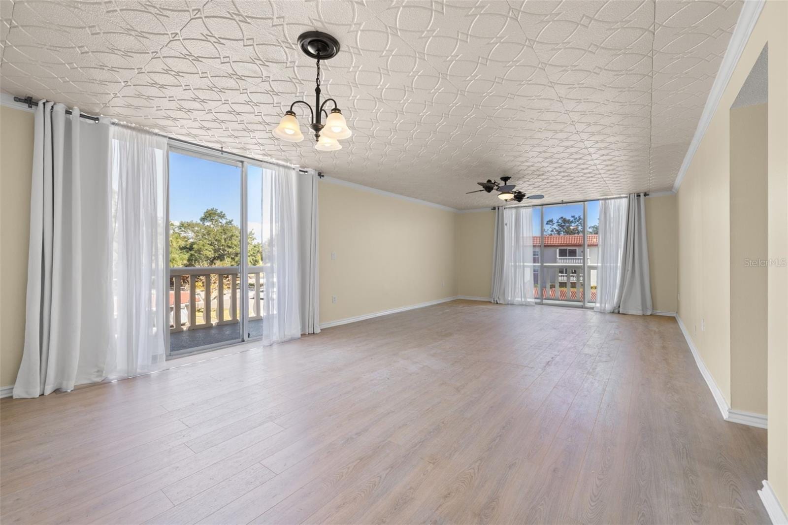 2623 Seville Blvd #301 photo 4