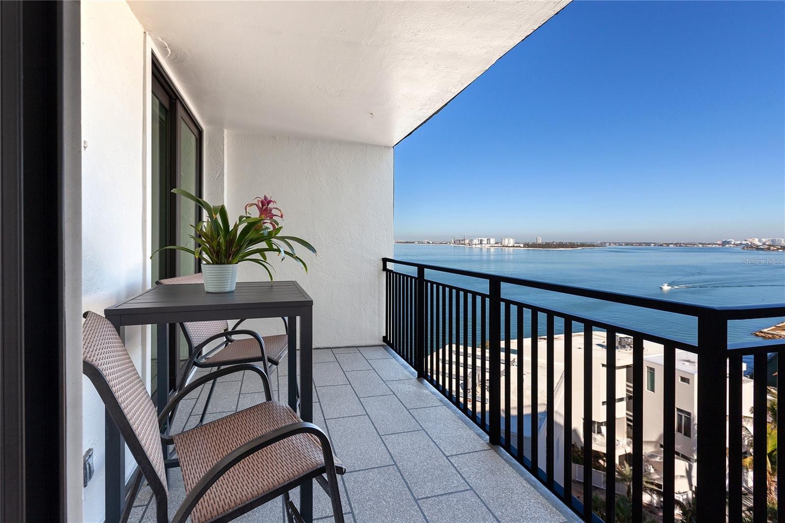 4822 Ocean Blvd #10E photo 3