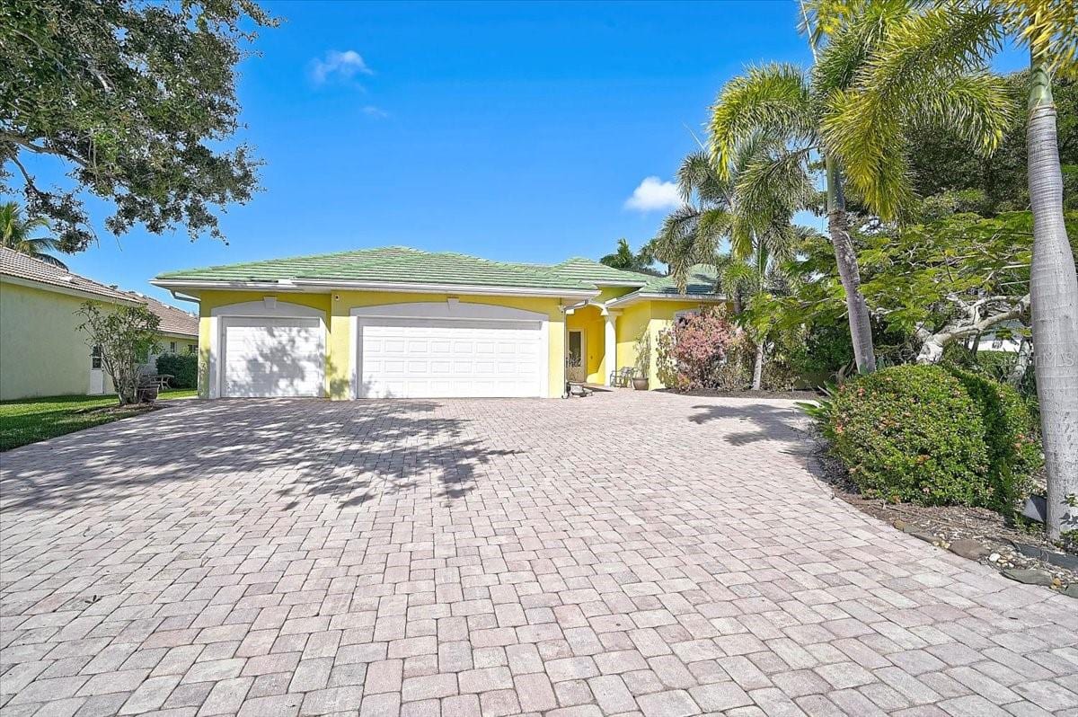 4708 Sweetmeadow Cir photo 2