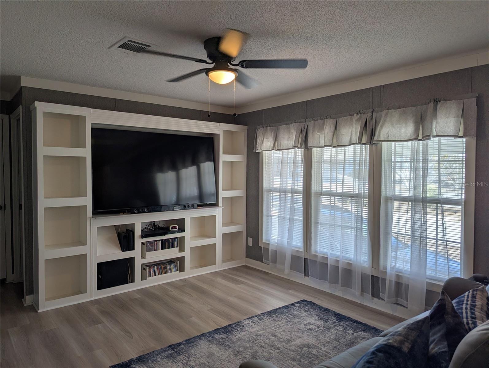 8248 Weatherford Ave photo 4