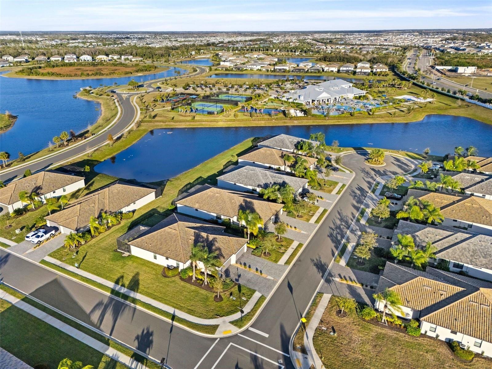 15949 Clear Skies Pl photo 5
