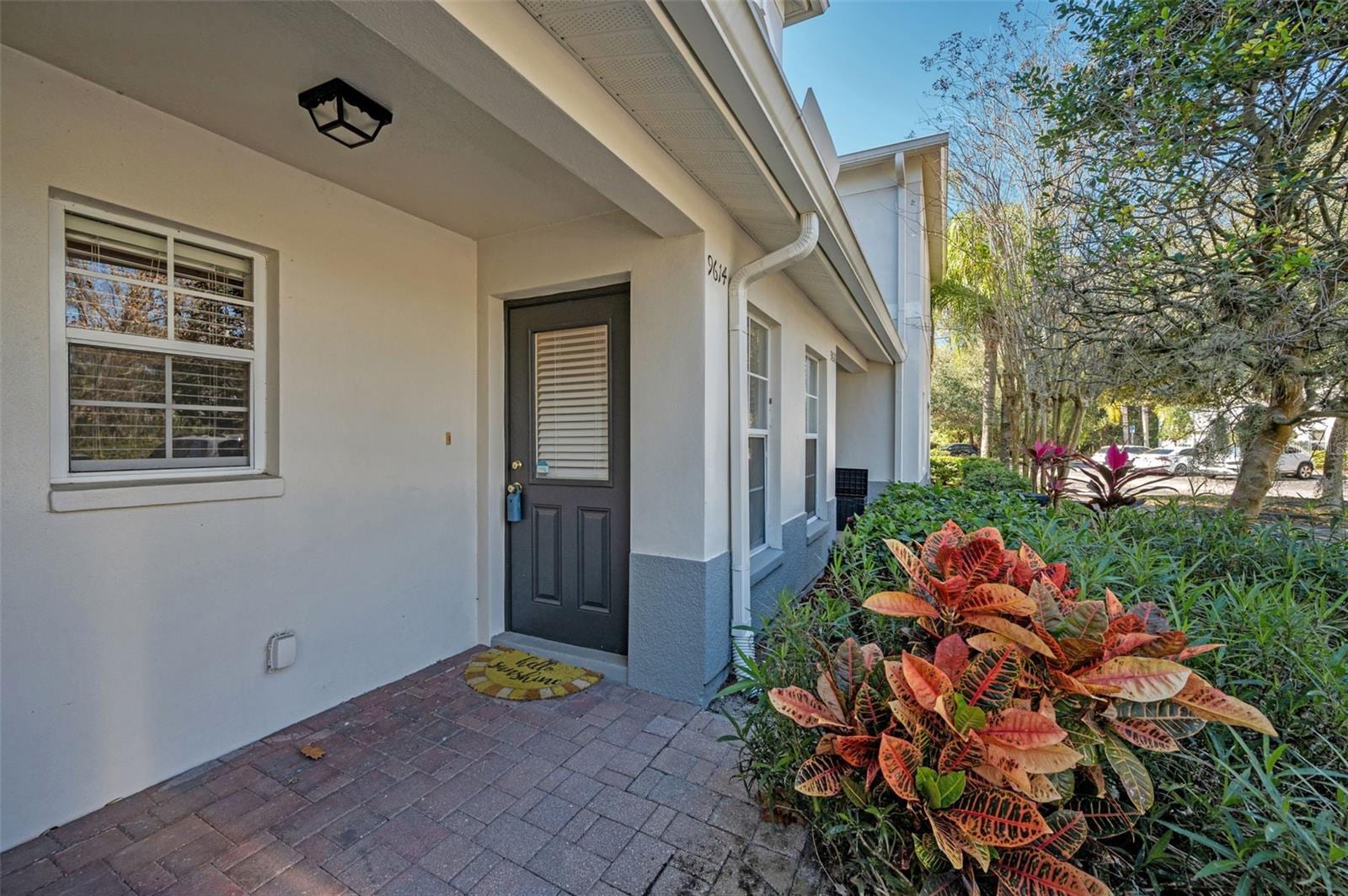 9614 Charlesberg Dr photo 3