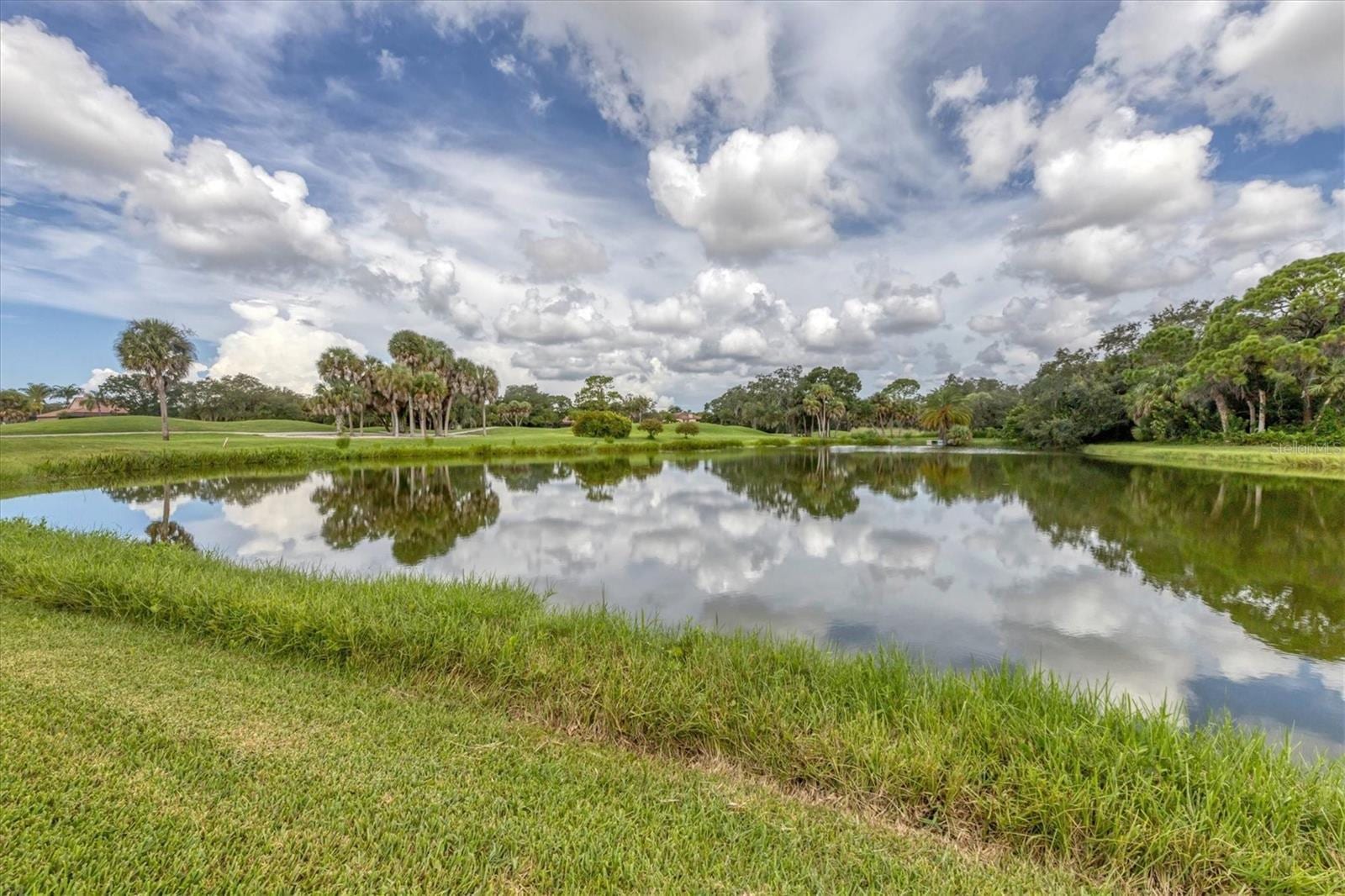 7716 Club Ln photo 2