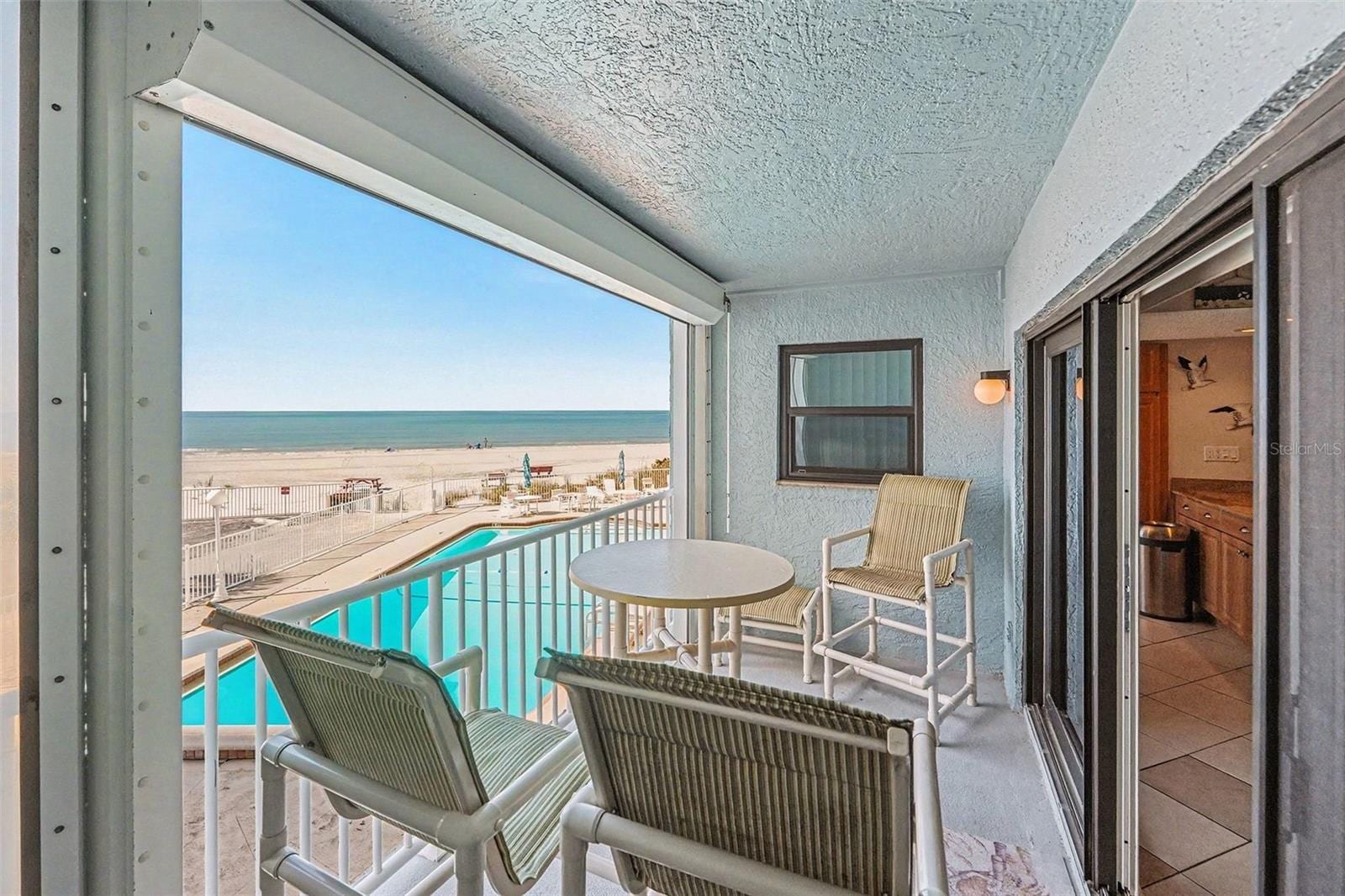 19500 Gulf Blvd #102 photo 3