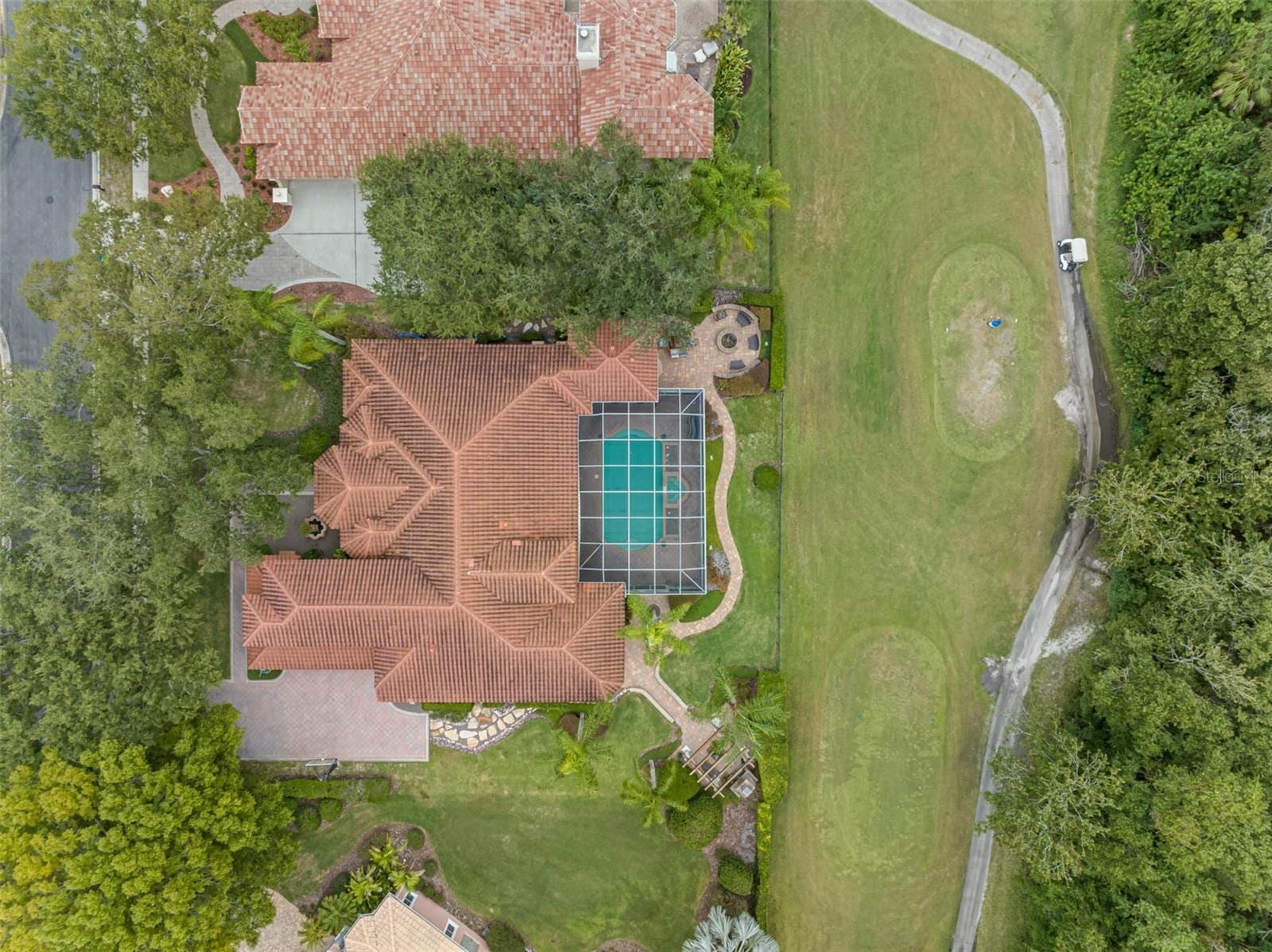 531 Isleworth Close photo 4