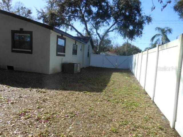 8421 N Orangeview Ave photo 5