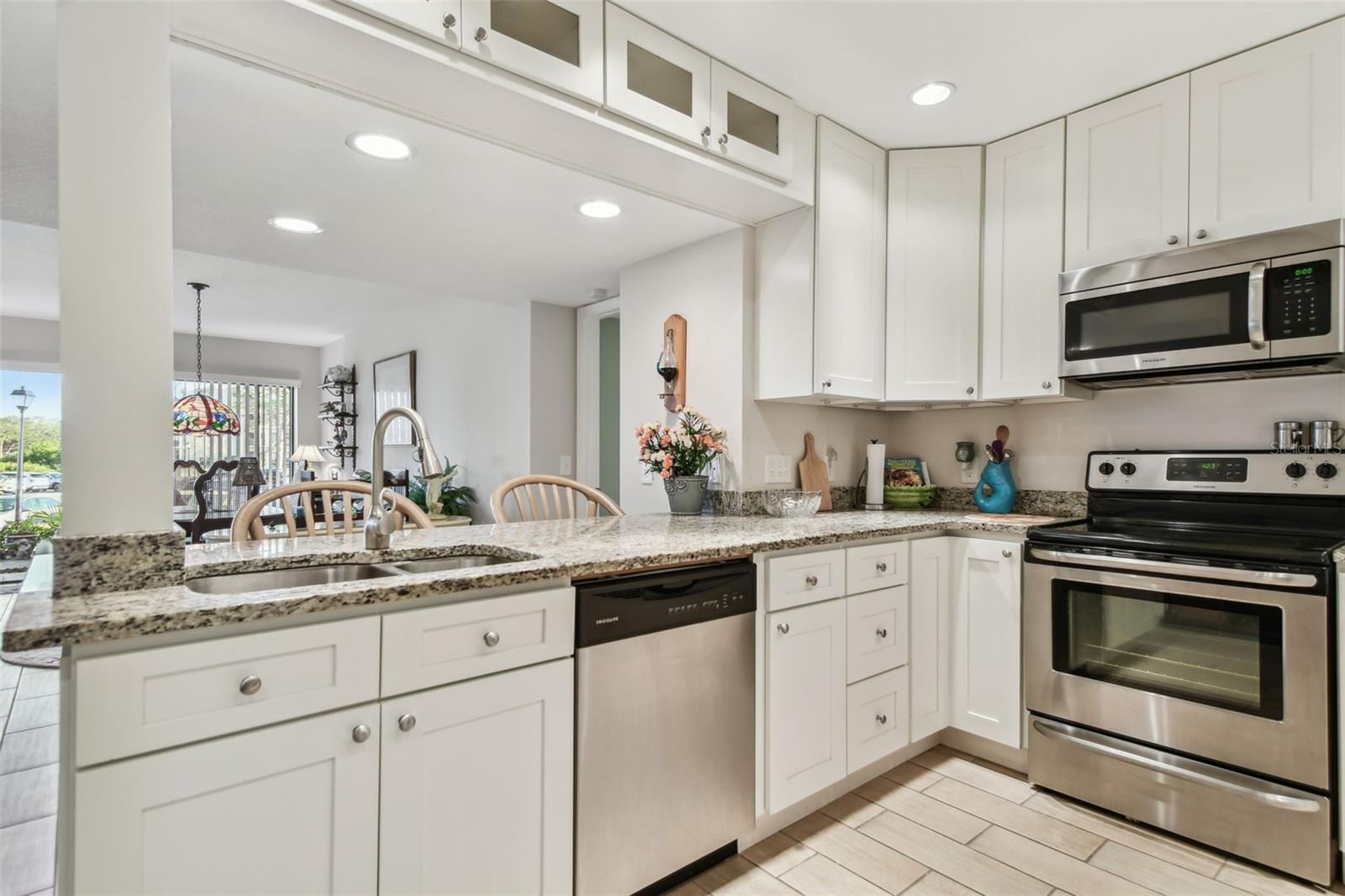 301 Mariner Dr #301 photo 4