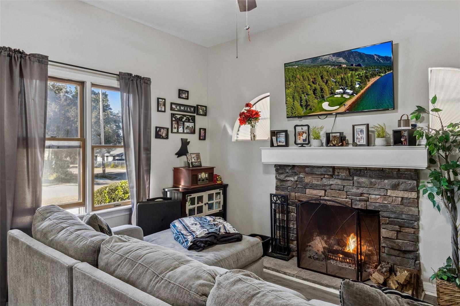 116 W Arborvitae Ln photo 5