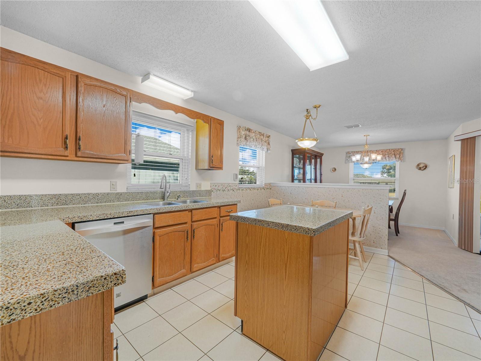 6087 Seagull Ln photo 5