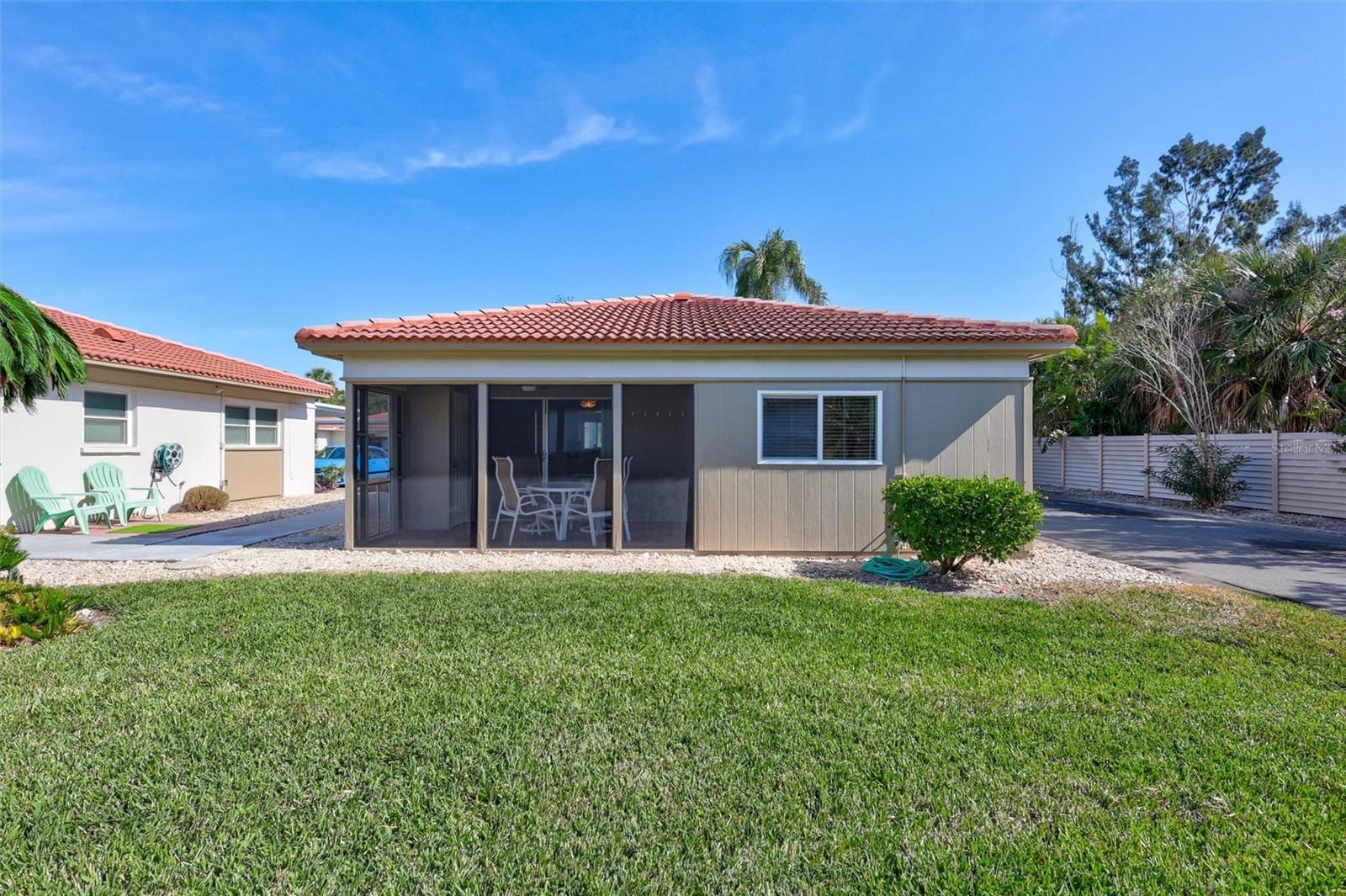 191 Vista Hermosa Cir photo 4
