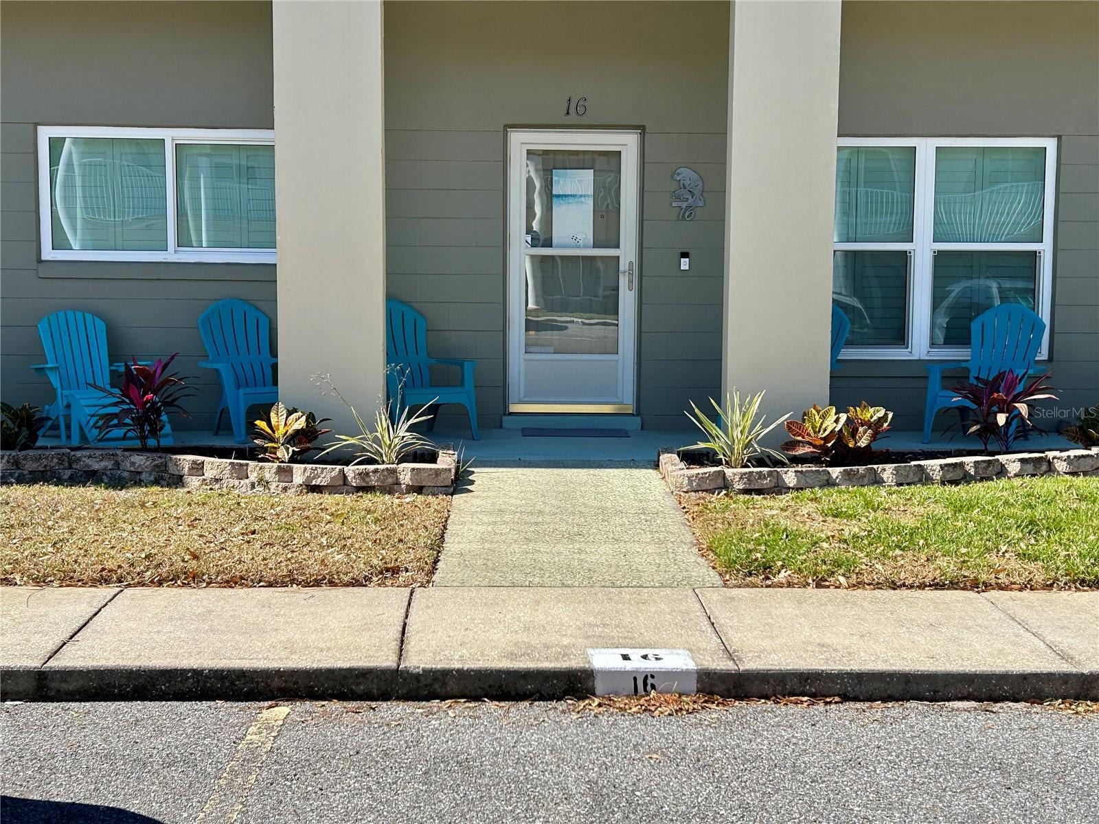 2296 Monaco Ln #16 photo 3