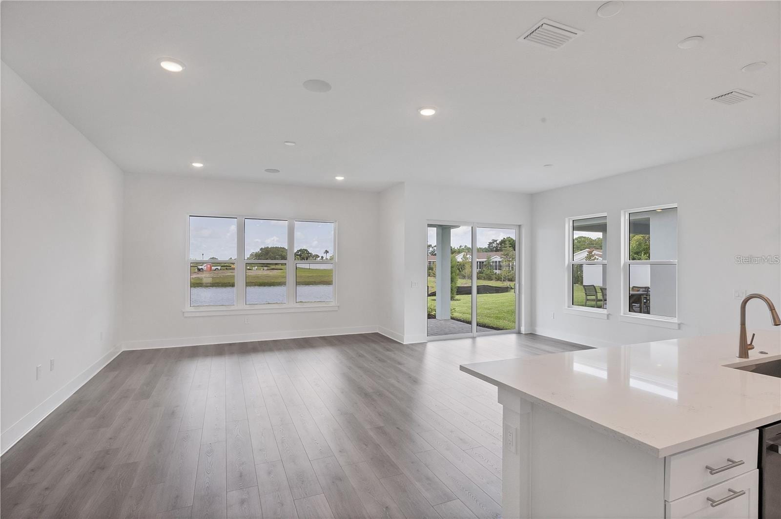 705 Anegada Ln photo 5