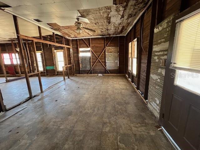 611 W Broadway St photo 2