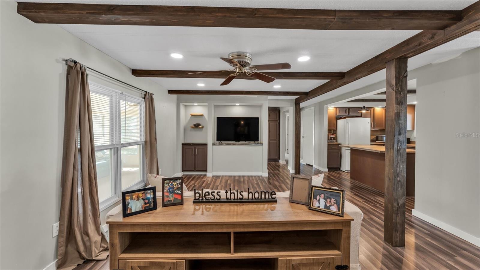 521 Oak Rdg E photo 3