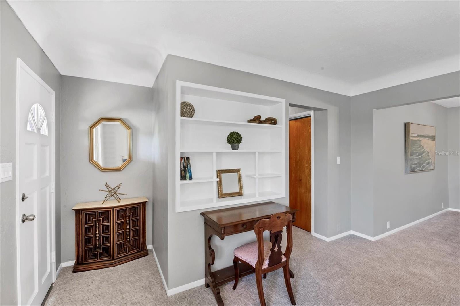 5201 Stevens Dr photo 2
