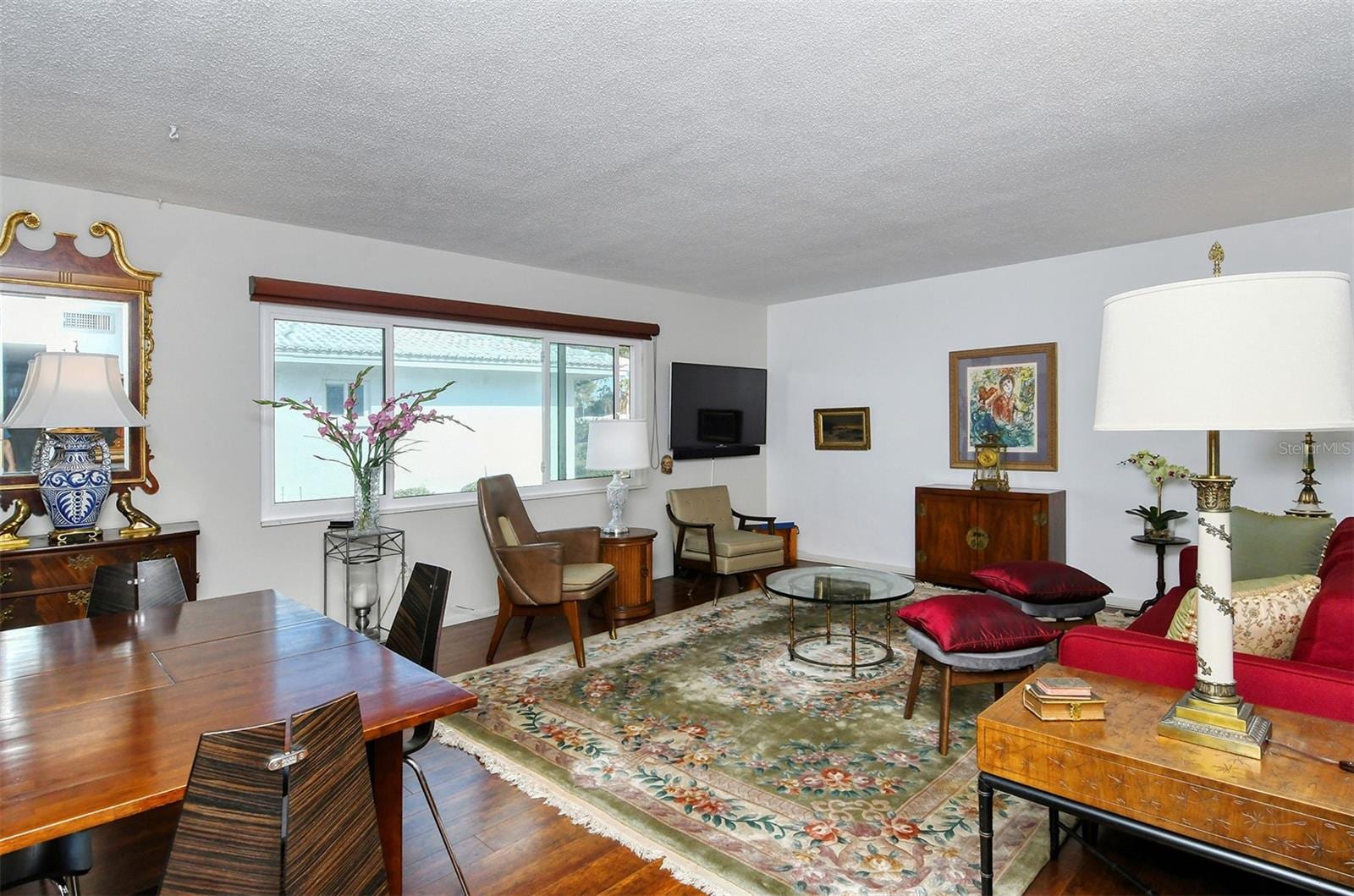 1809 Vera Pl #8 photo 3