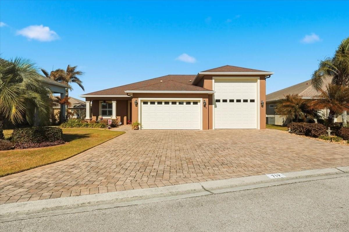 719 Teaberry Trl photo 3