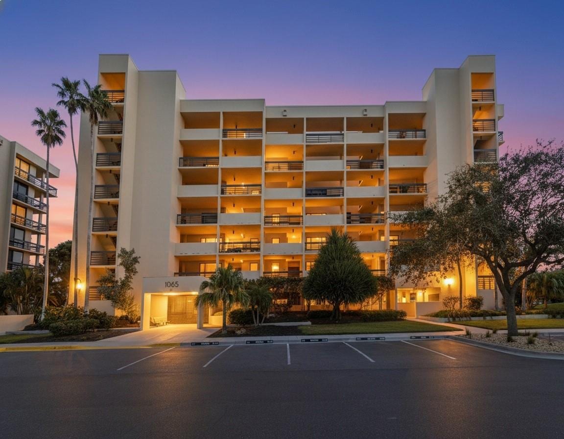 1065 Gulf Of Mexico Dr #305 photo 2