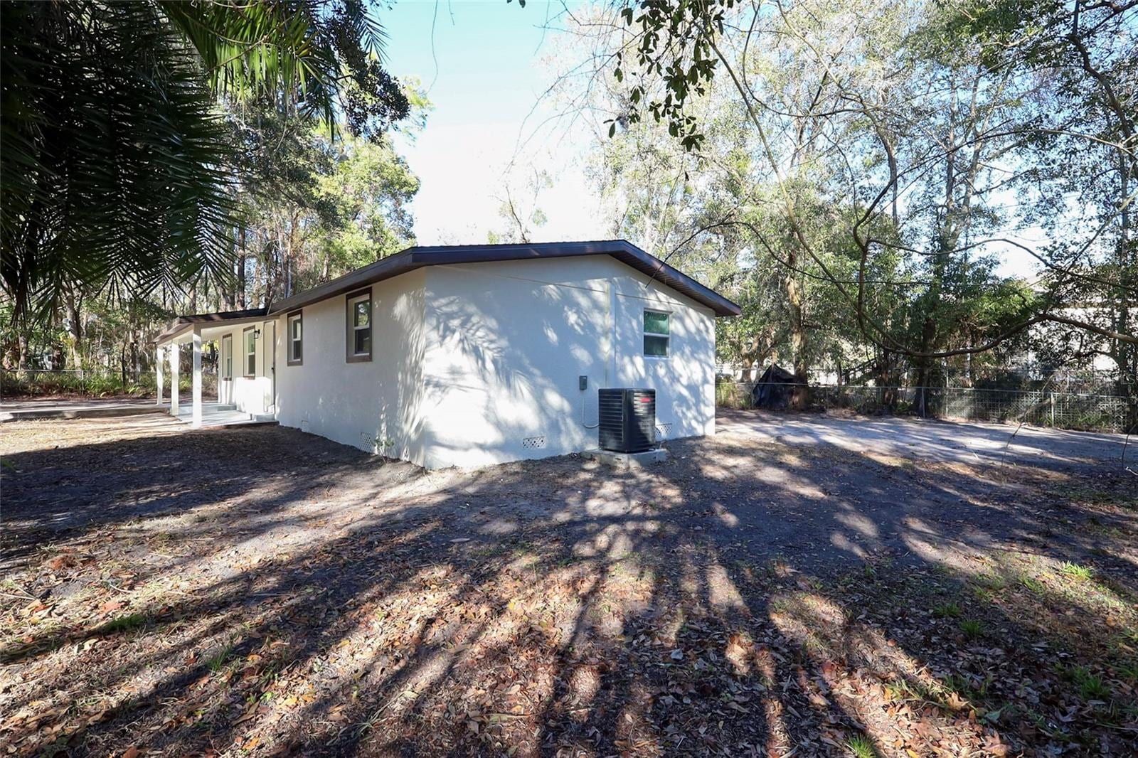 1101 Bethune St photo 4