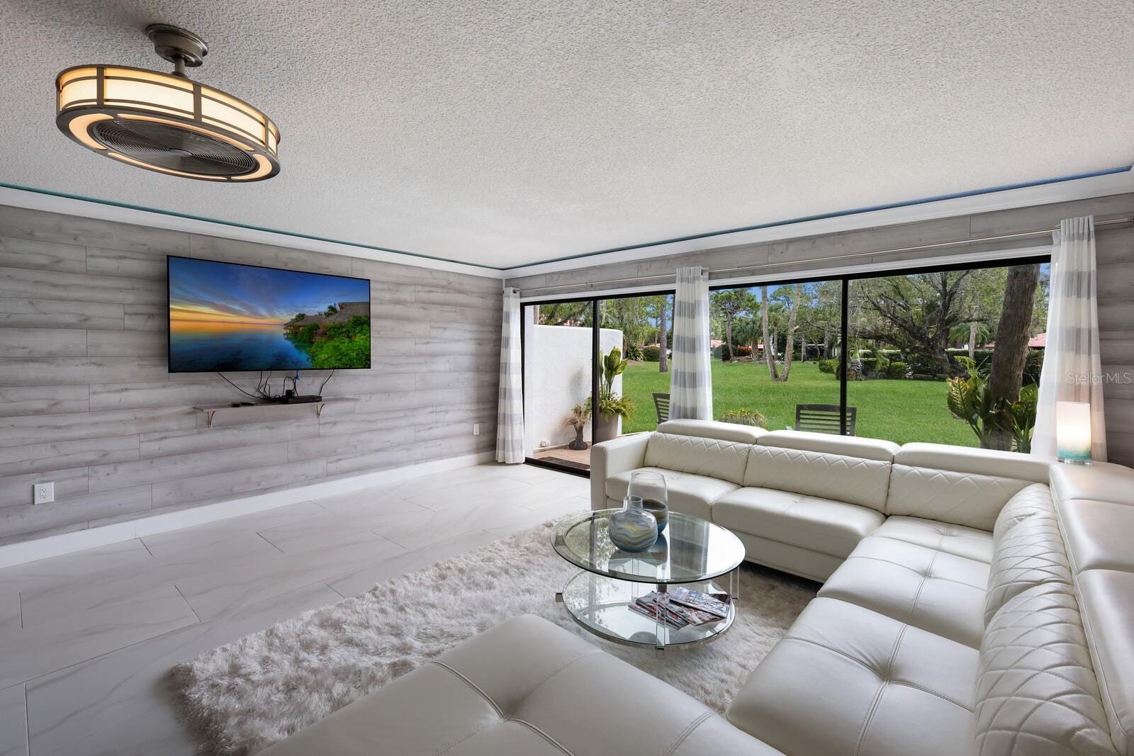 339 Barcelona Dr #339 photo 4
