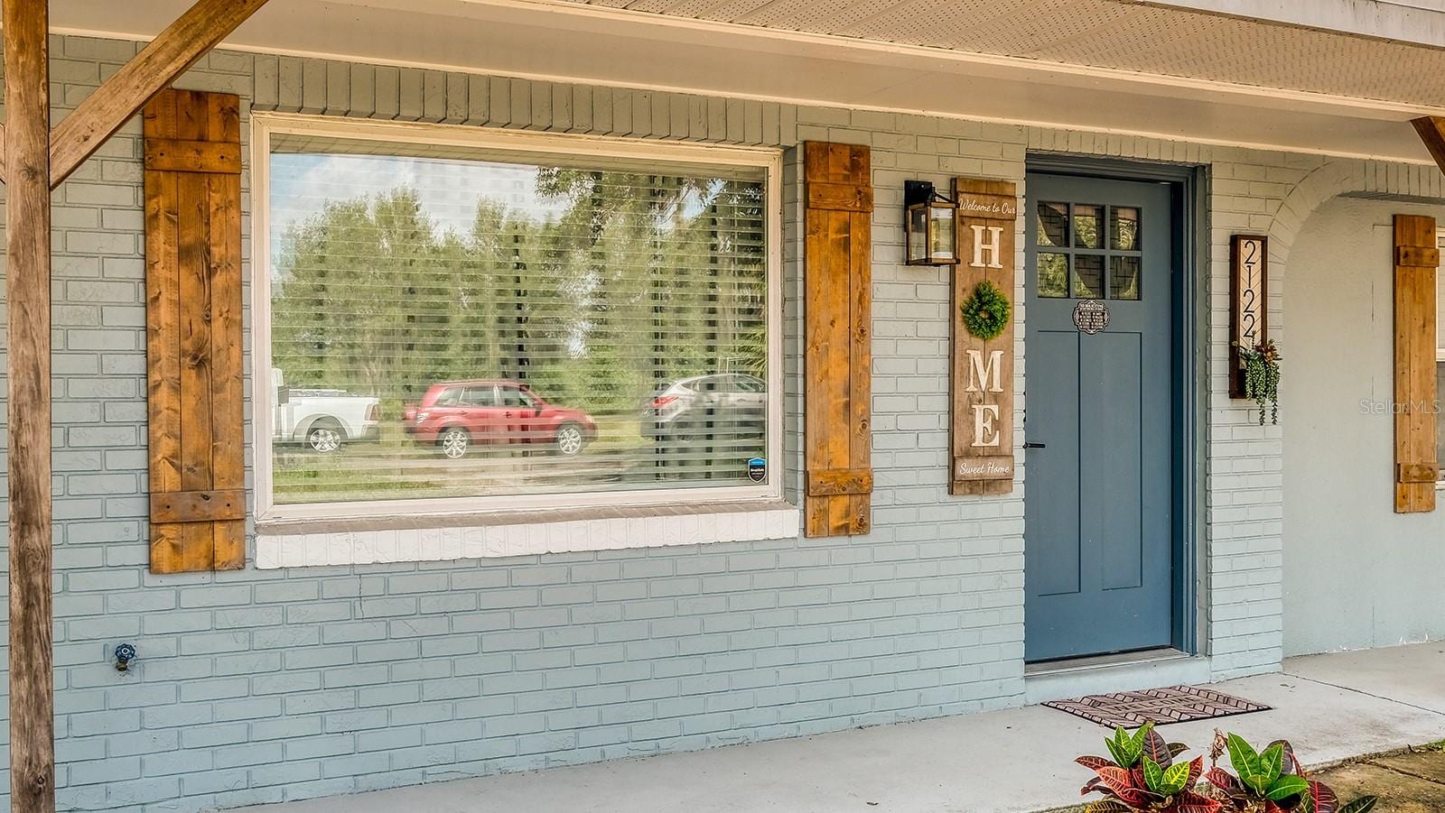 2122 Lake Blvd photo 3