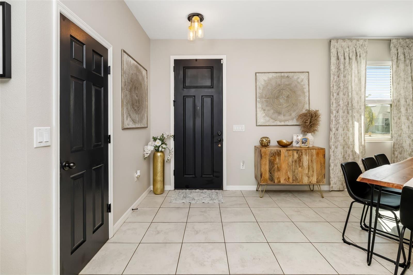 10702 Aldo Moro Dr photo 4